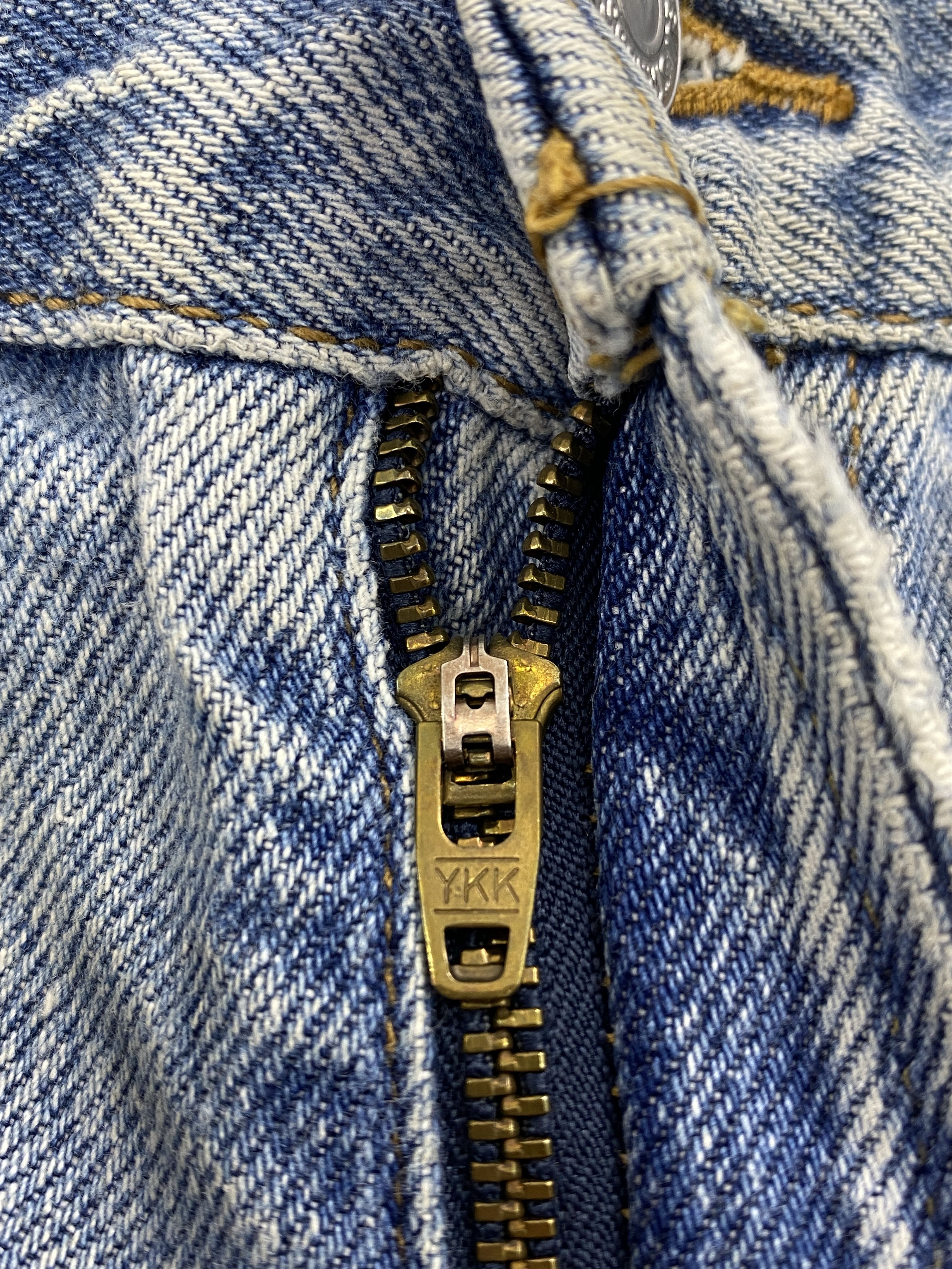 Vintage Levi's 505 Faded Blue Denim Jeans Denim