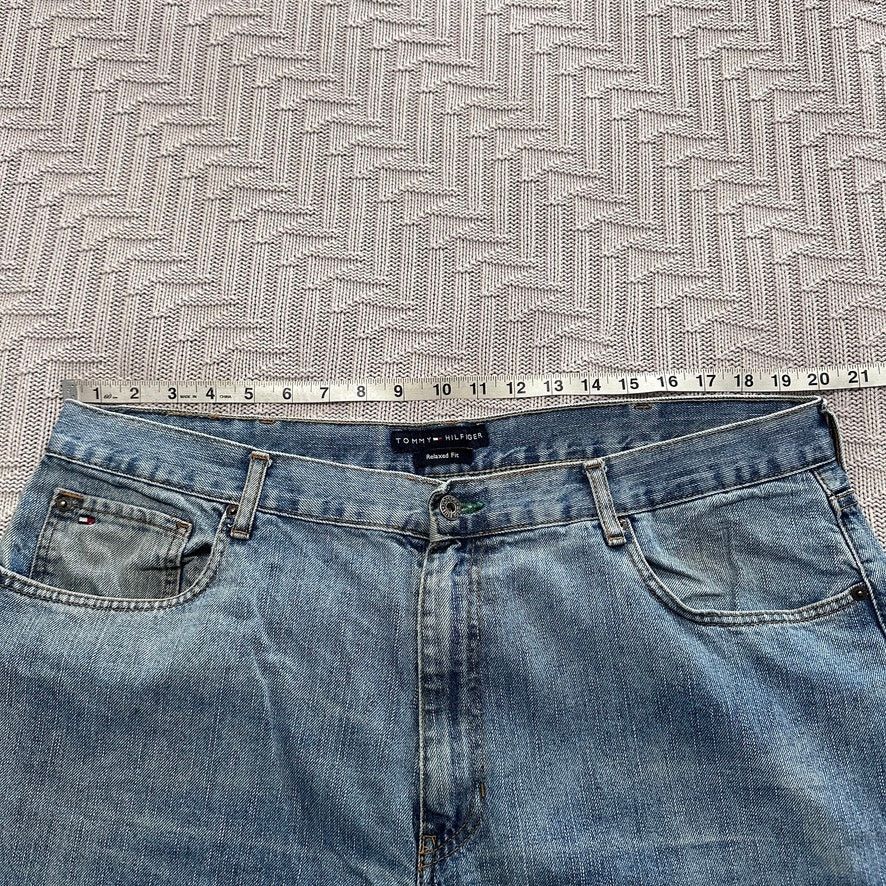 Tommy Hilfiger Tommy Hilfiger relaxed fit straight leg jeans size 40 Size US 40 / EU 56 - 7 Thumbnail