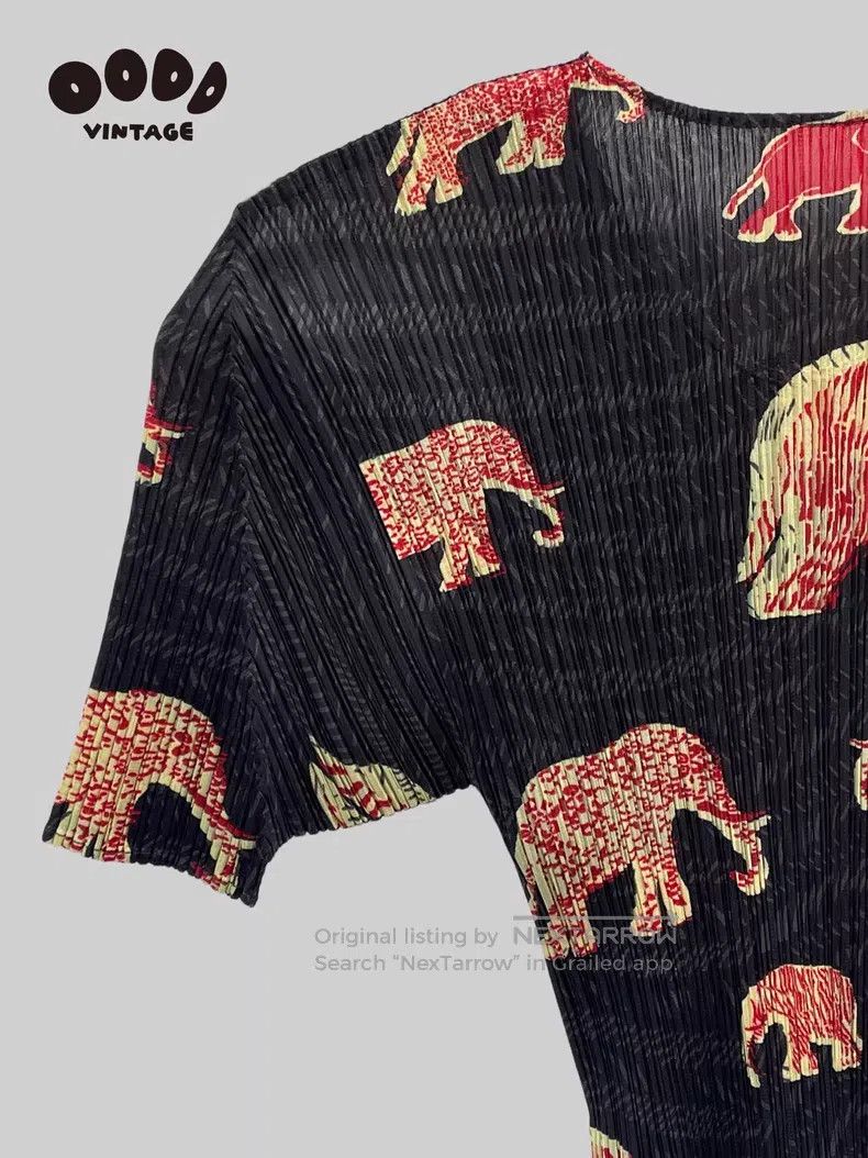Issey Miyake Issey Miyake Elephant Ruched Short Sleeve Top Size L / US 10 / IT 46 - 6 Thumbnail
