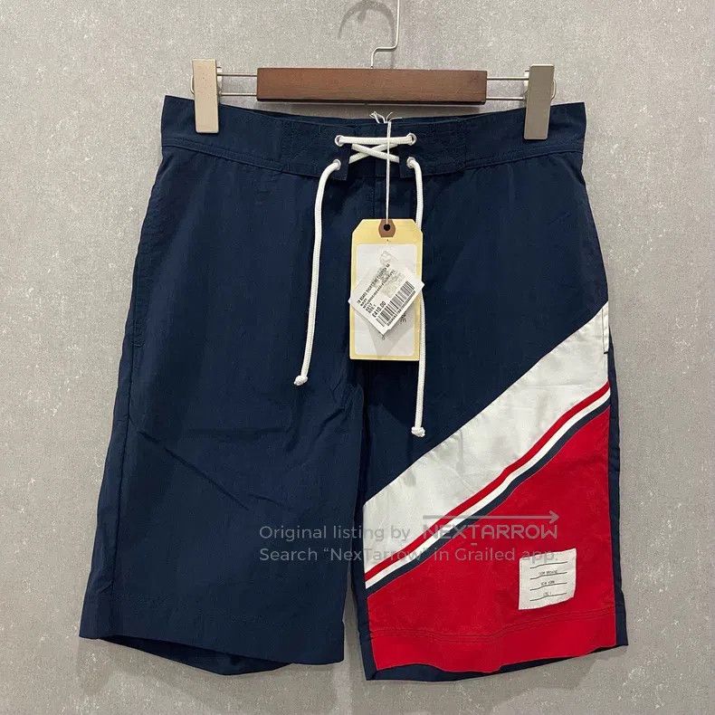 Thom Browne Thom Browne size 1 Solid Color Stripe Casual Shorts Size US 29 - 1 Thumbnail