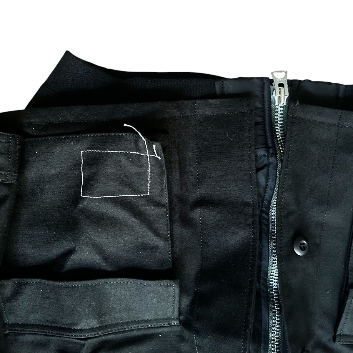 ポケモンカードゲーム WTAPS x sacai Cotton Back Satin Jacket WTAPS x sacai Cotton Back Satin Jacket 01 [ 2423234D-JKM02S