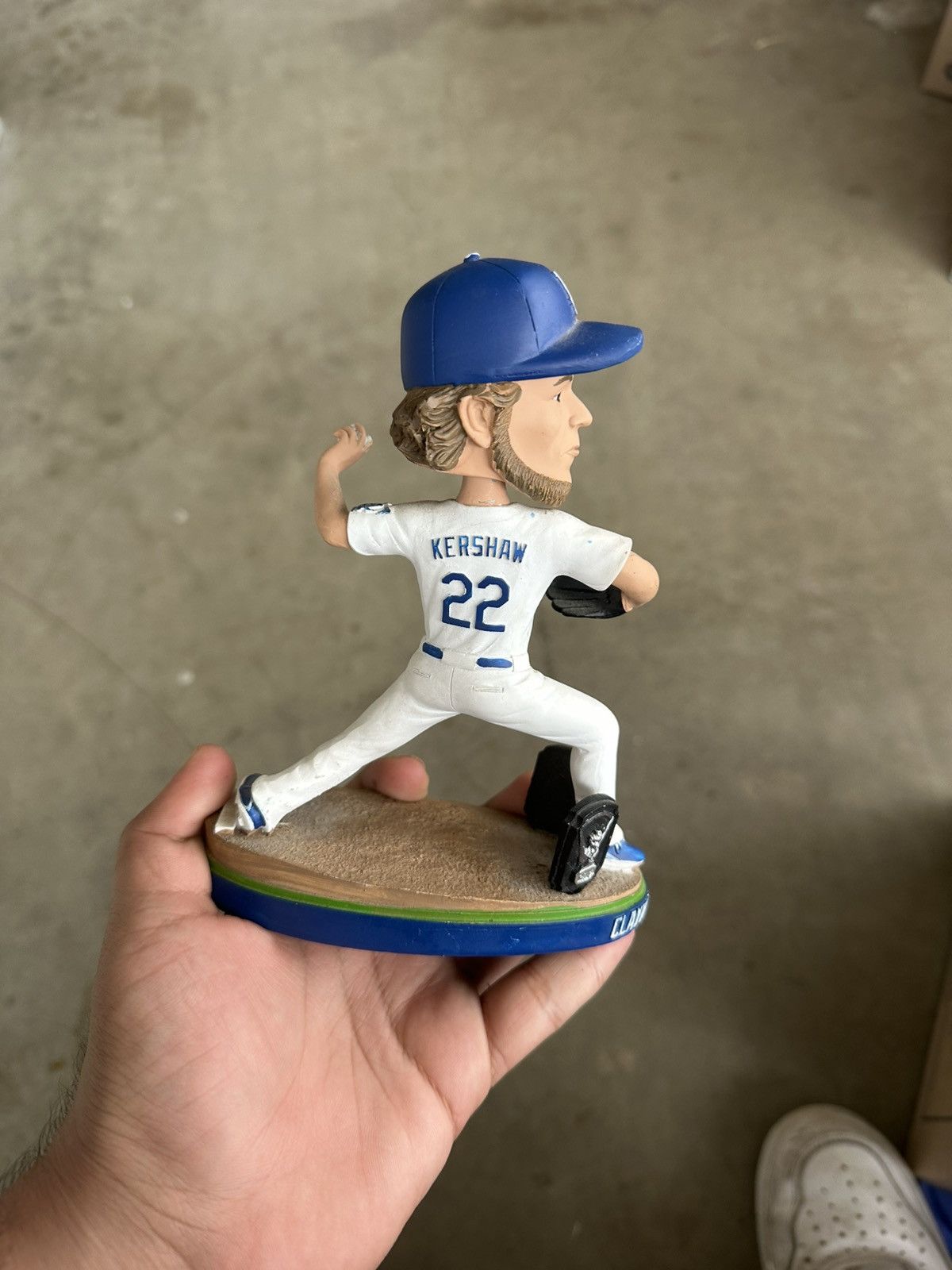 MLB Clayton Kershaw MLB Los Angeles DodgersCy Young Bobblehead Size ONE SIZE - 3 Thumbnail