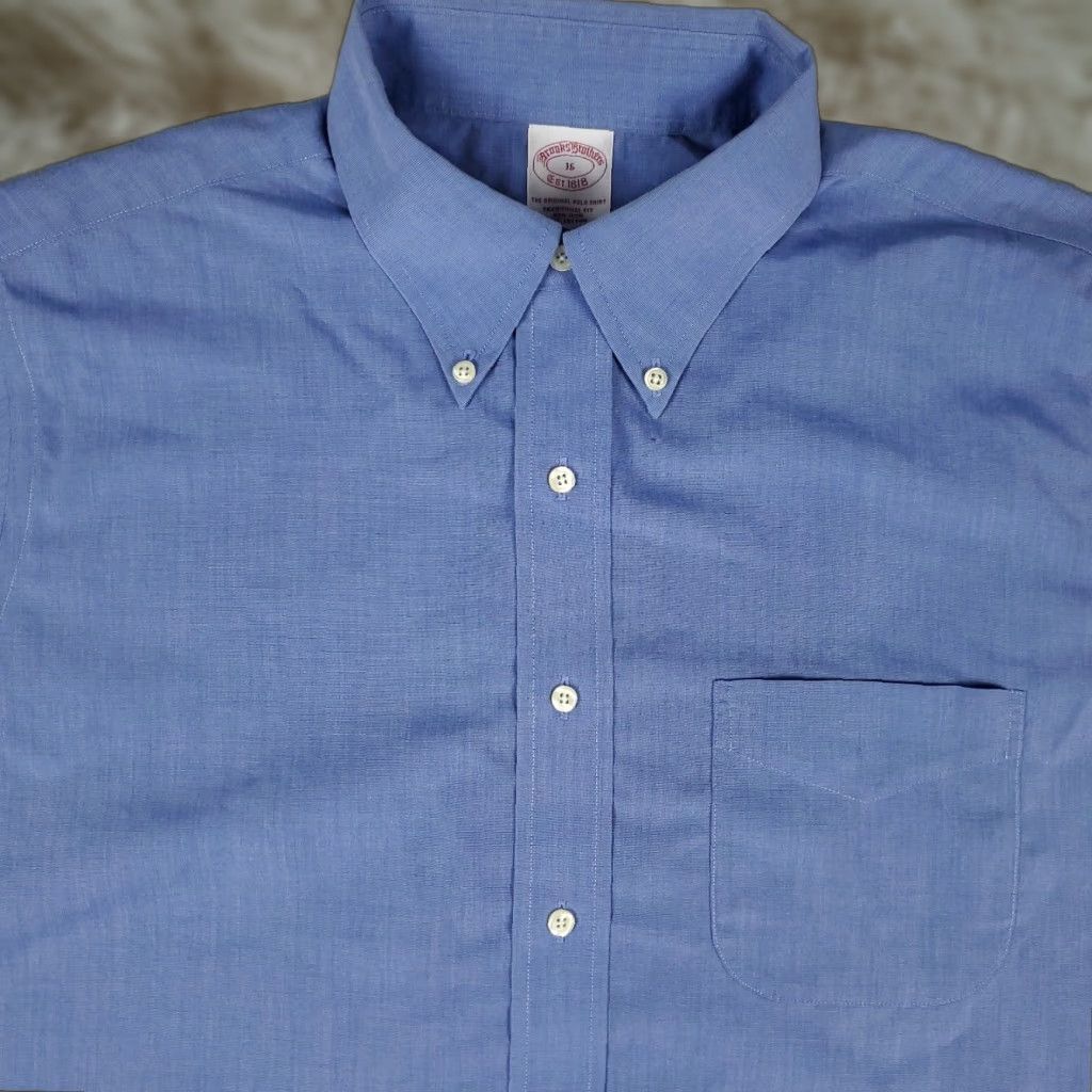 Brooks Brothers VINTAGE Brooks Brothers Dress Shirt Mens Size 16 Blue Short Sleeve Collared Button-Down Casual Business Formal Size 42R - 1 Thumbnail