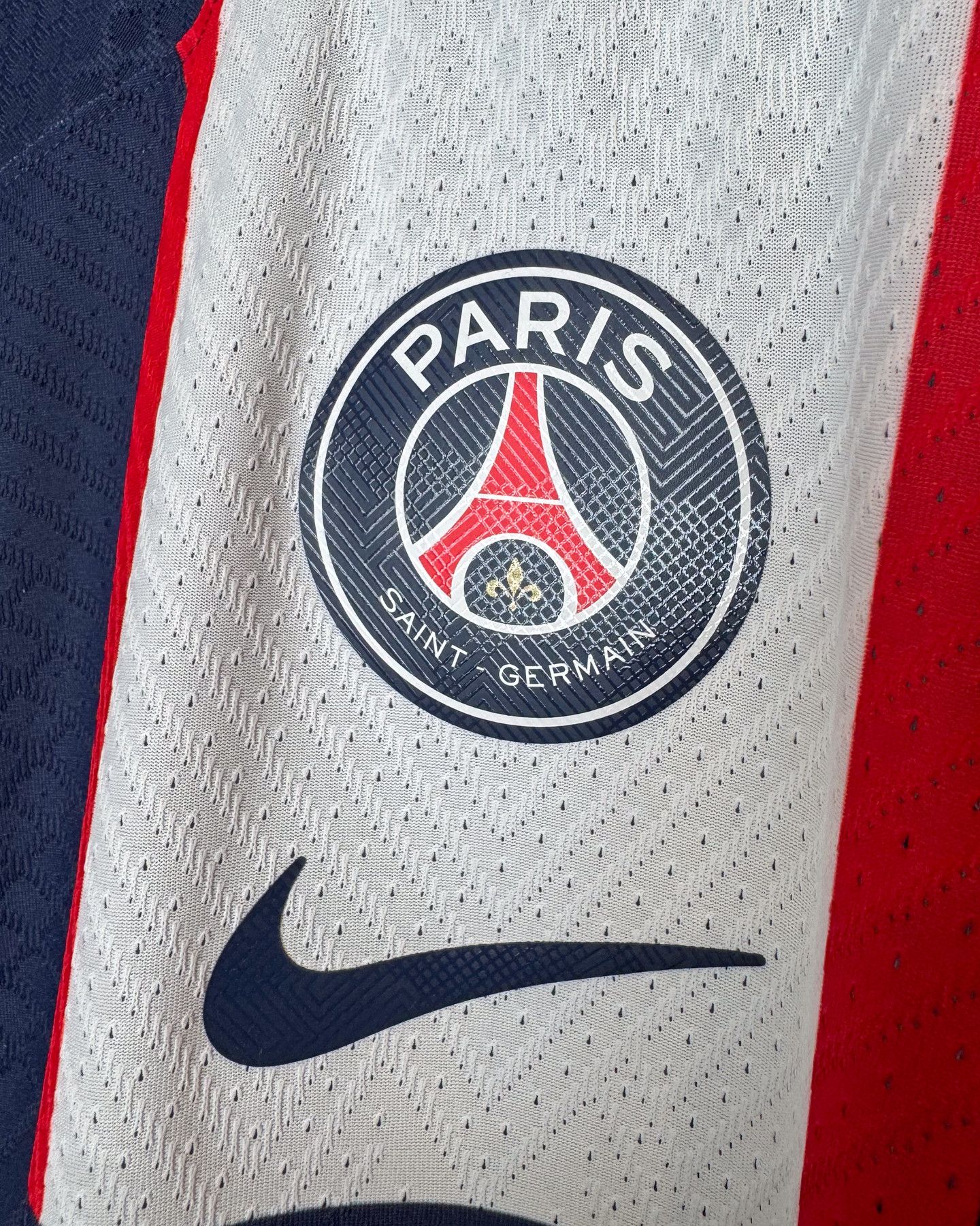 Nike PSG Home 2022-23 Nike Performance Jersey L No Sponor Size US L / EU 52-54 / 3 - 3 Thumbnail