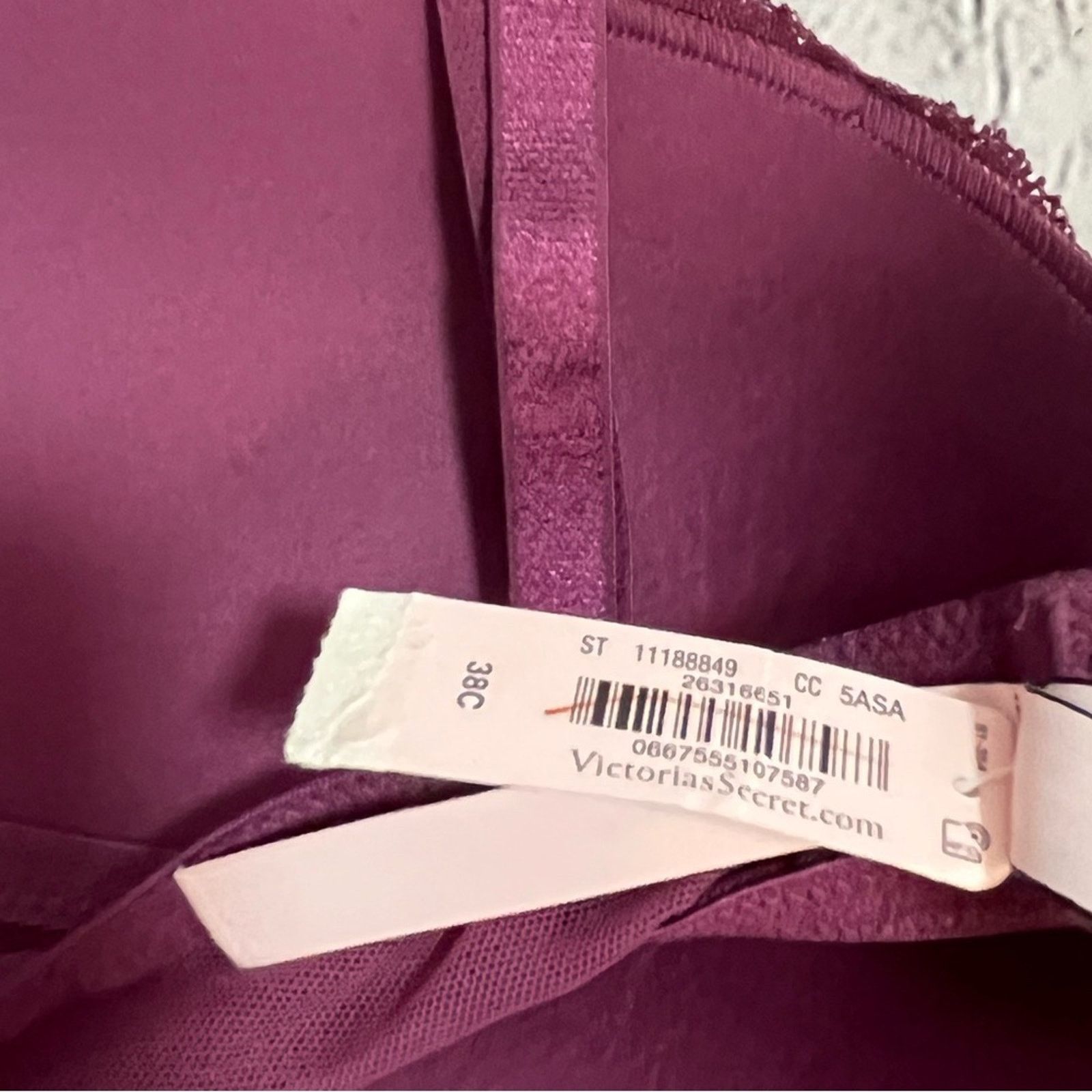 Victoria's Secret NWT-Victoria's Secret 38C Sexy Tee Push Up Leopard bra Size ONE SIZE - 4 Thumbnail