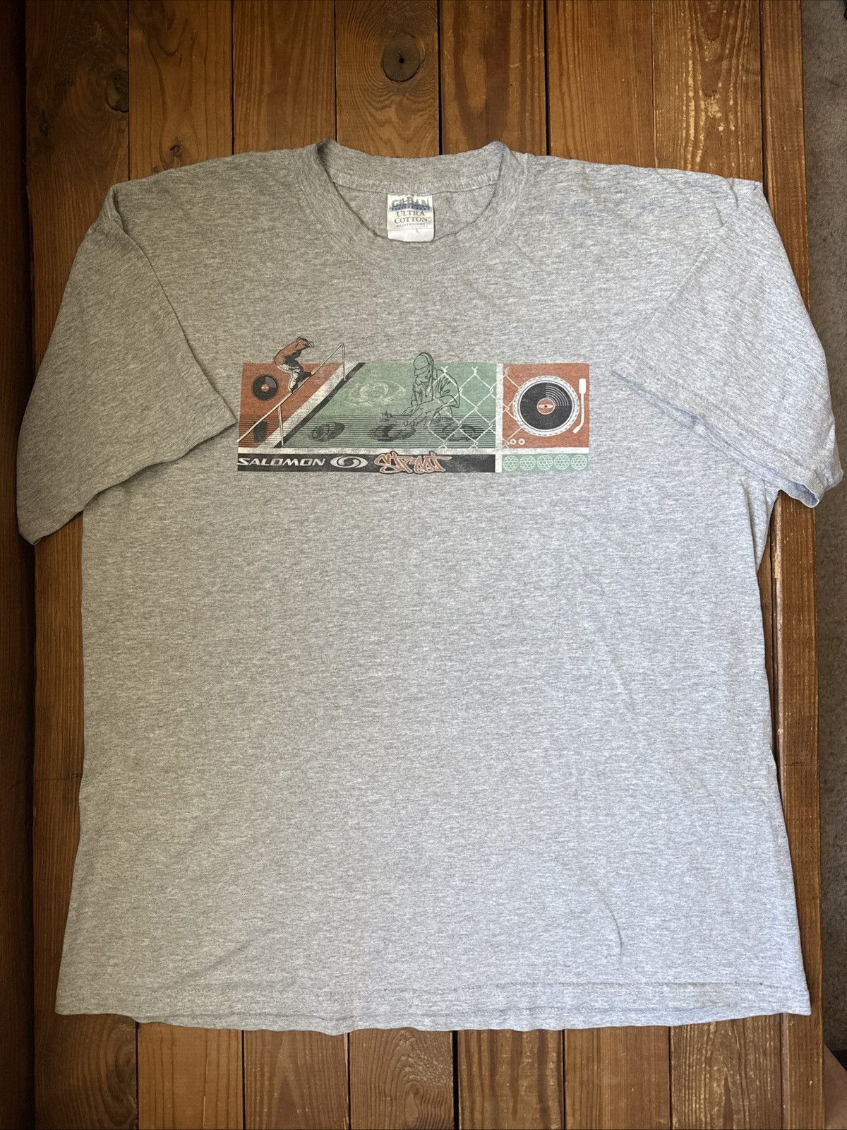Salomon Vintage 90s Y2K Salomon Street Style Grey Tee Shirt Size US XL / EU 56 / 4 - 1 Thumbnail