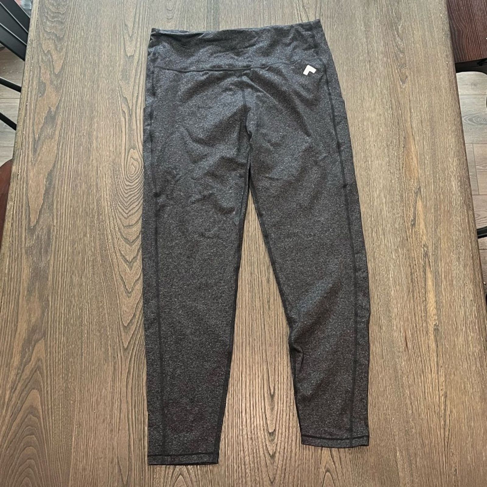 Vintage NWOT Tonal Womens Gray Athletic Leggings Size 3X Size 42" / US 20 - 1 Thumbnail