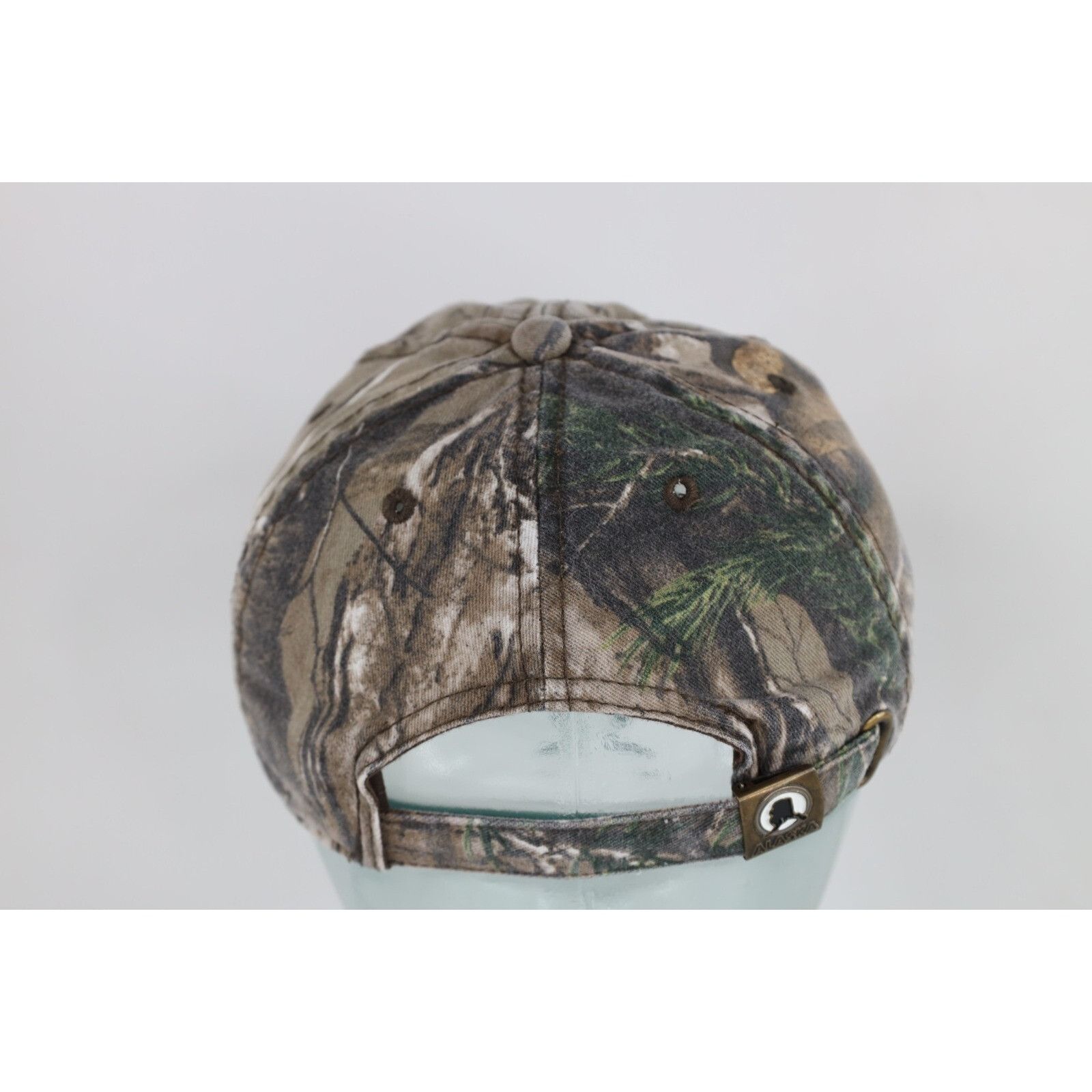 Vintage Vintage 90s Y2K Streetwear Spell Out Camouflage Alaska Hat Size ONE SIZE - 5 Thumbnail