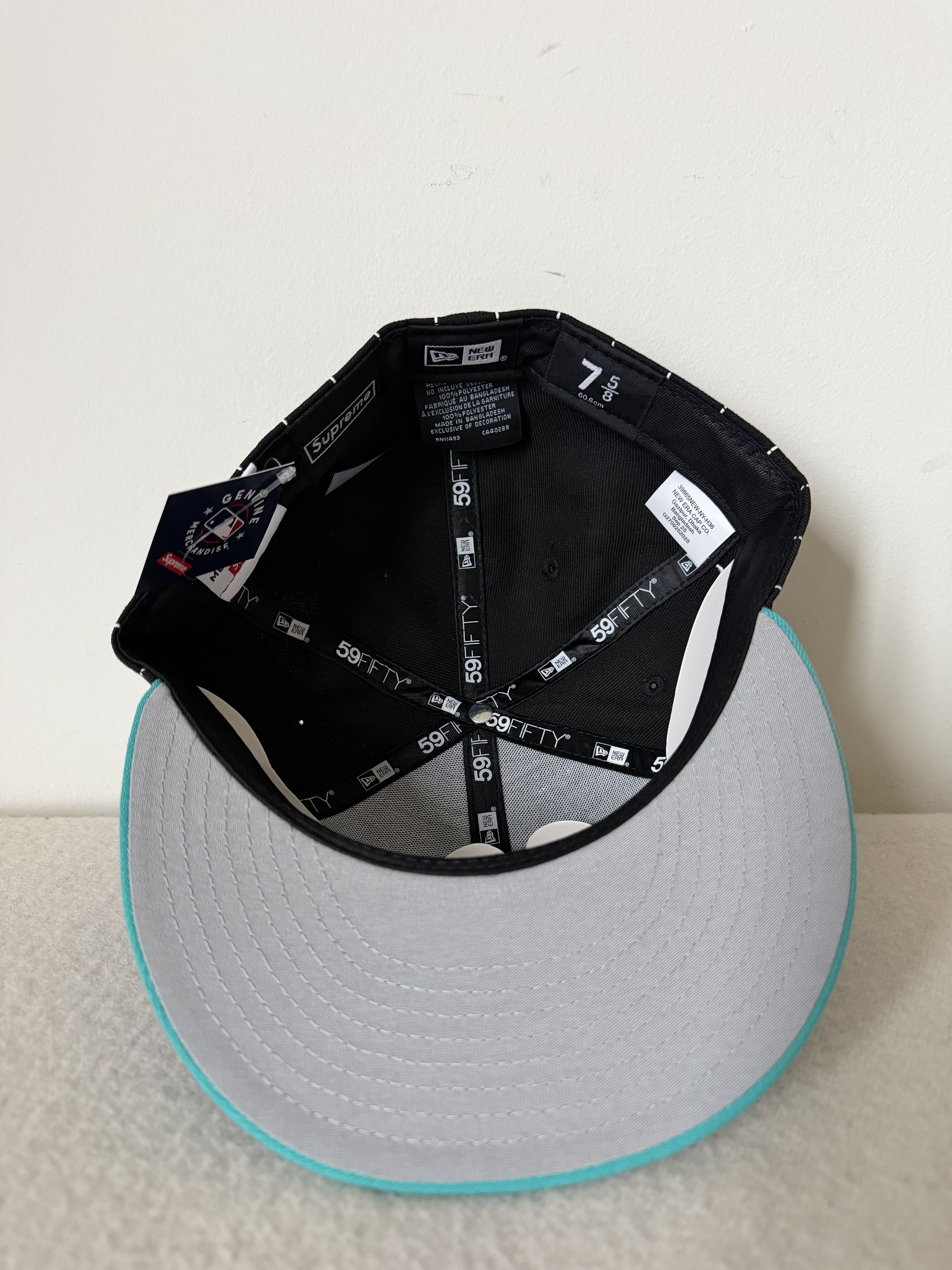 MLB × New Era × Supreme 7 5/8 Supreme New Era Florida Marlins Box Logo 59FIFTY Size ONE SIZE - 6 Thumbnail