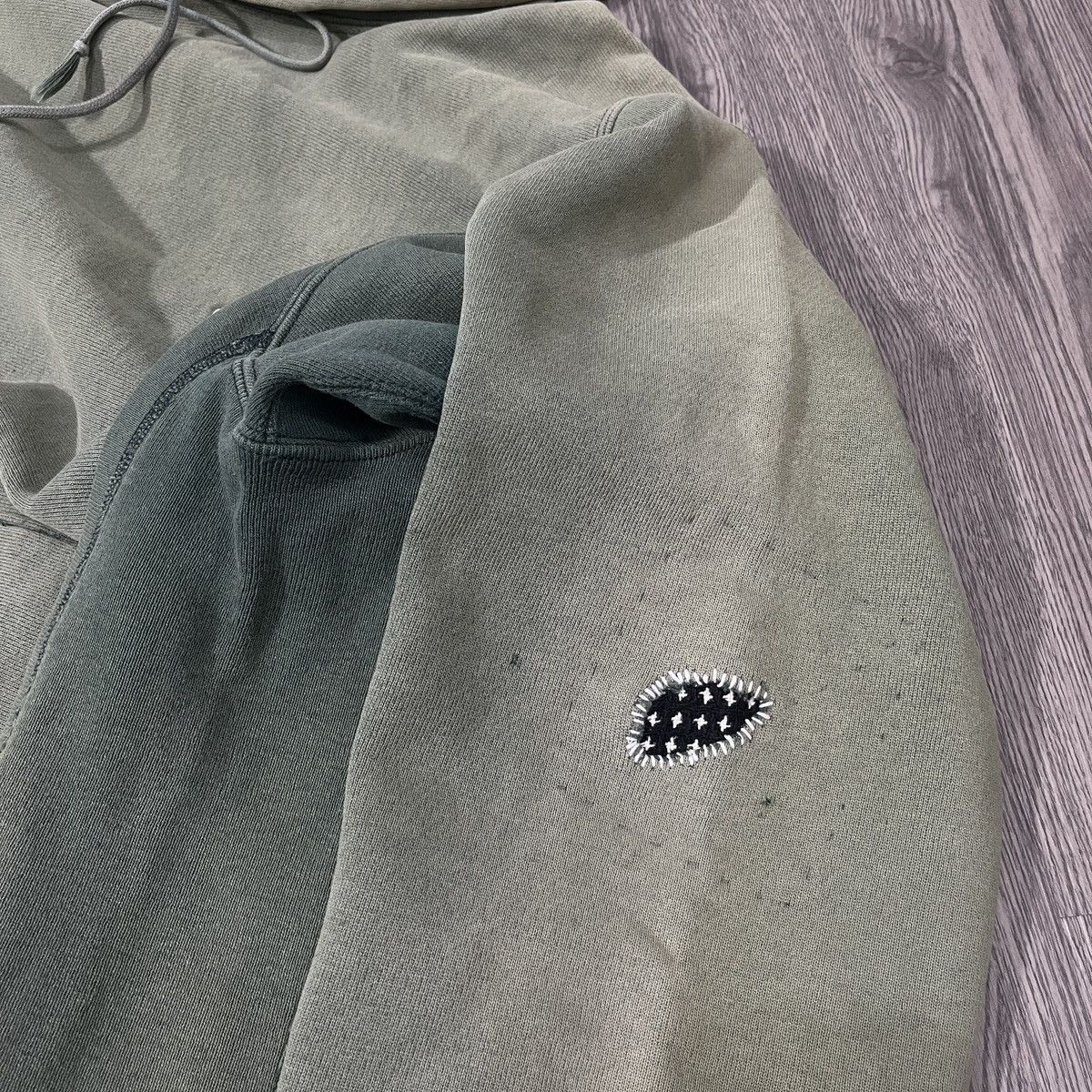 Japanese Brand Crazy SunFaded Champion Reverse Weave Basic Logo Hodie Size US L / EU 52-54 / 3 - 8 Thumbnail