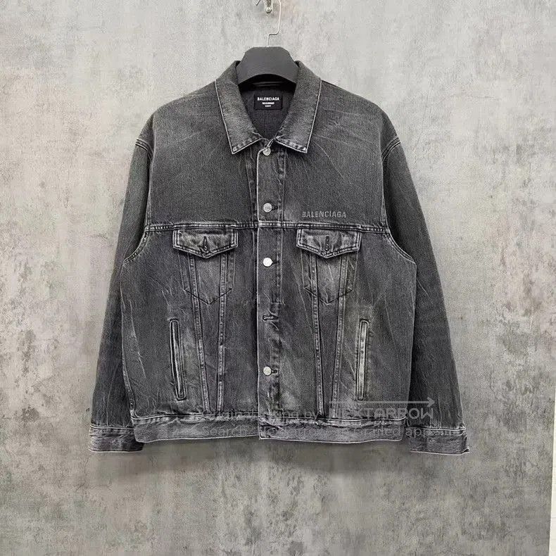 Balenciaga Balenciaga Ghost Face Logo Denim Jacket. Size US XS / EU 42 / 0 - 2 Thumbnail