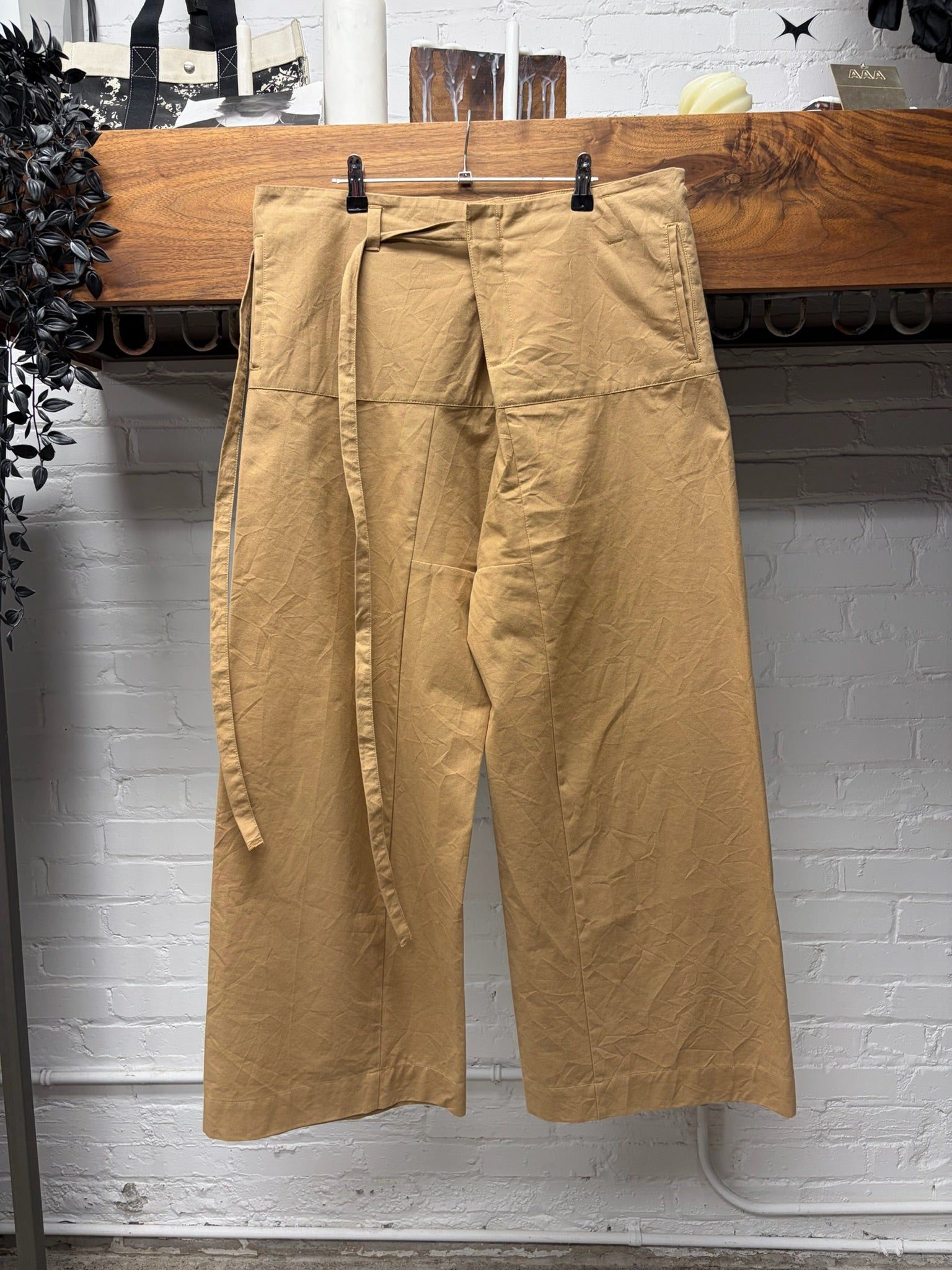 Acne Studios Acne Studios Cotton/Twill Wide Leg Belted Brown Pants Size US 30 / EU 46 - 1 Thumbnail