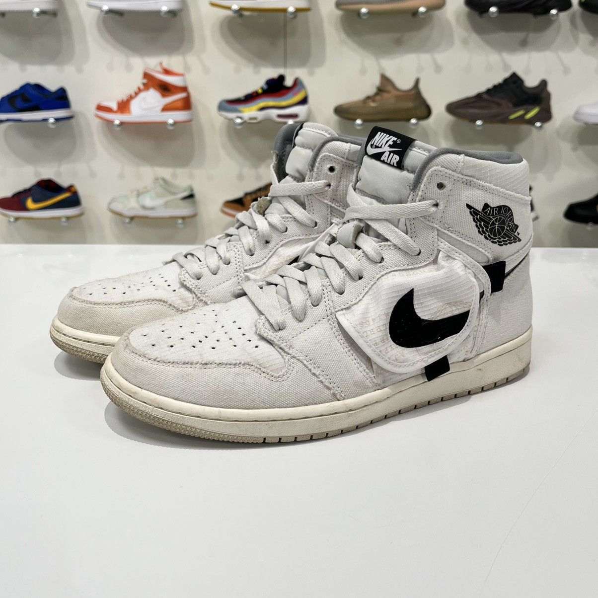 Nike Air Jordan 1 Retro High OG SP Utility White/Black Size US 9 / EU 42 - 2 Thumbnail