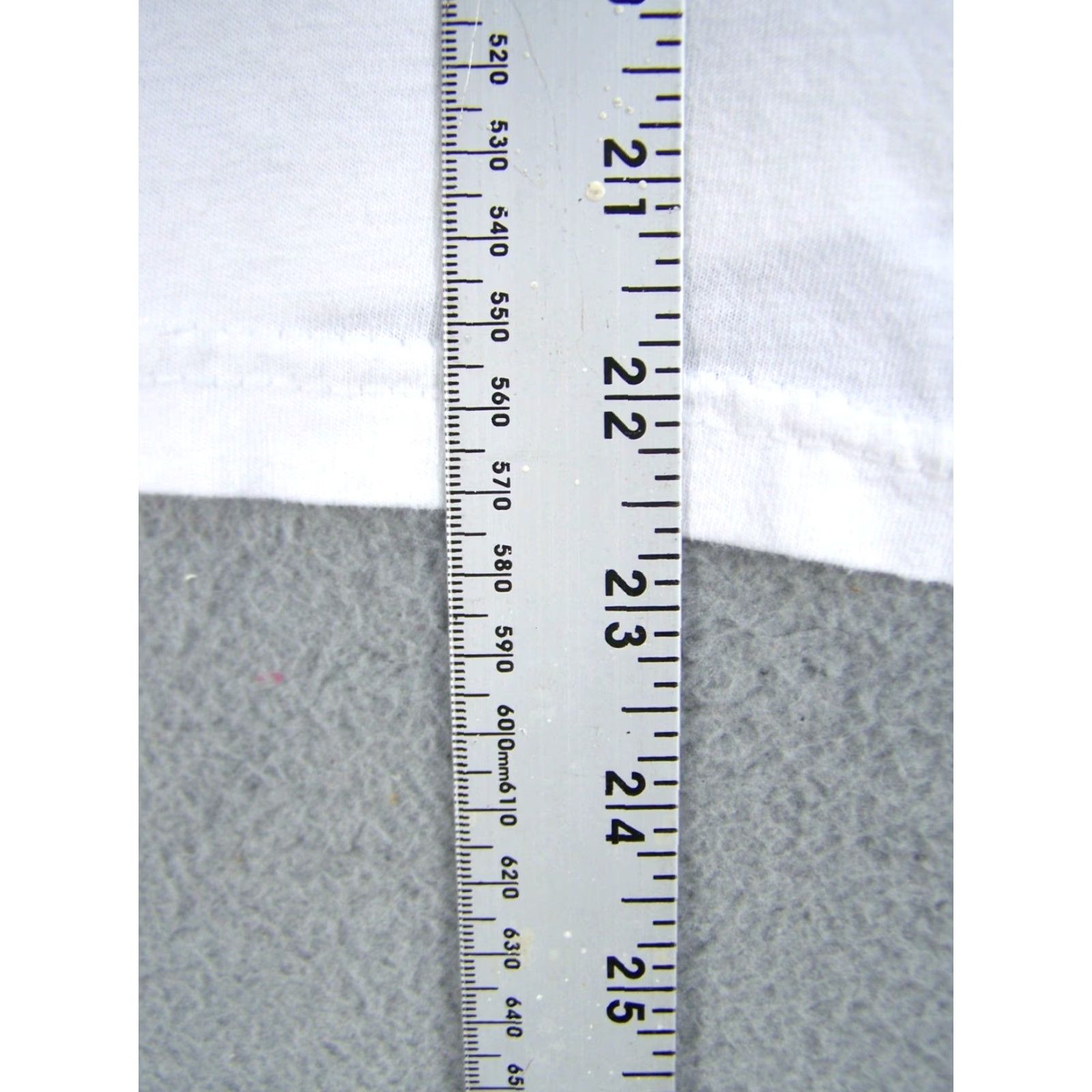 VINTAGE Ski Ranch T-Shirt Adult Medium Graphic White 90s Outdoor Quilt Opening Night Mens