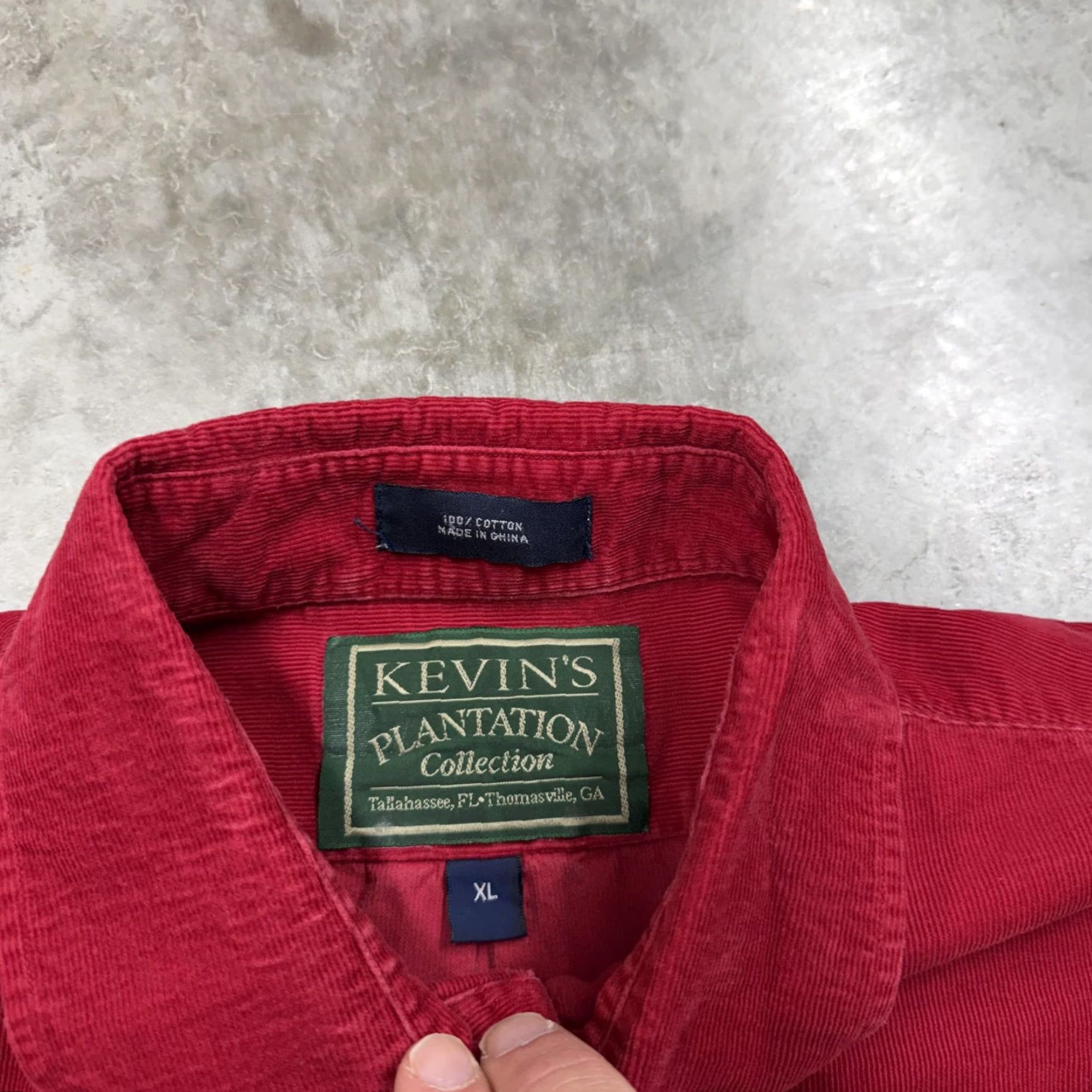 Vintage Kevin's Plantation Collection Shirt Mens XL Red Corduroy Button Long Sleeve Size US XL / EU 56 / 4 - 2 Thumbnail