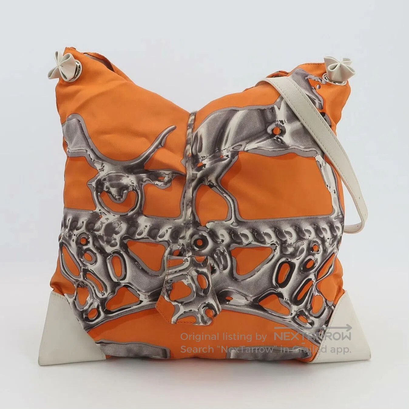Hermes Hermes Silkycity Orange Scarf Bag. Size ONE SIZE - 2 Thumbnail