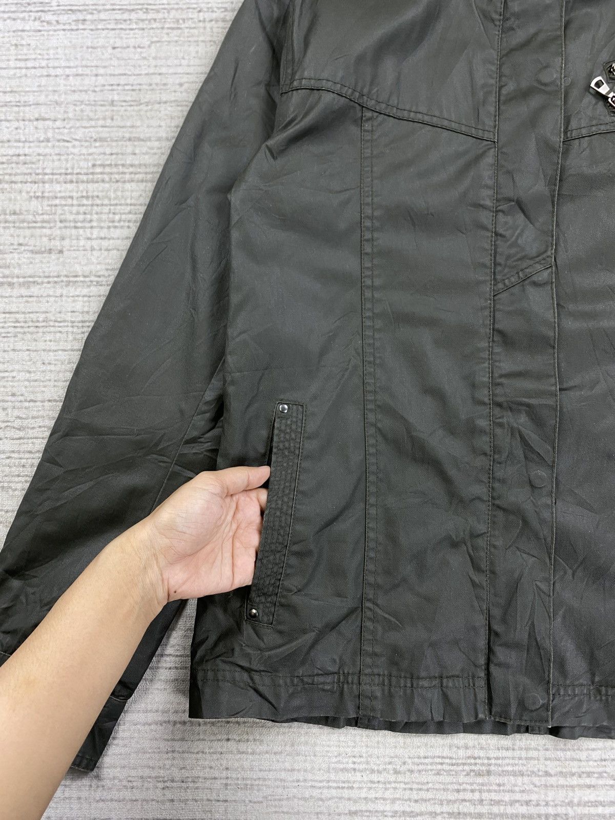Japanese Brand × Uniqlo × Vintage Coated Cloth By Uniqlo Punk Design Zipper Hoodie Jacket Size US M / EU 48-50 / 2 - 7 Thumbnail