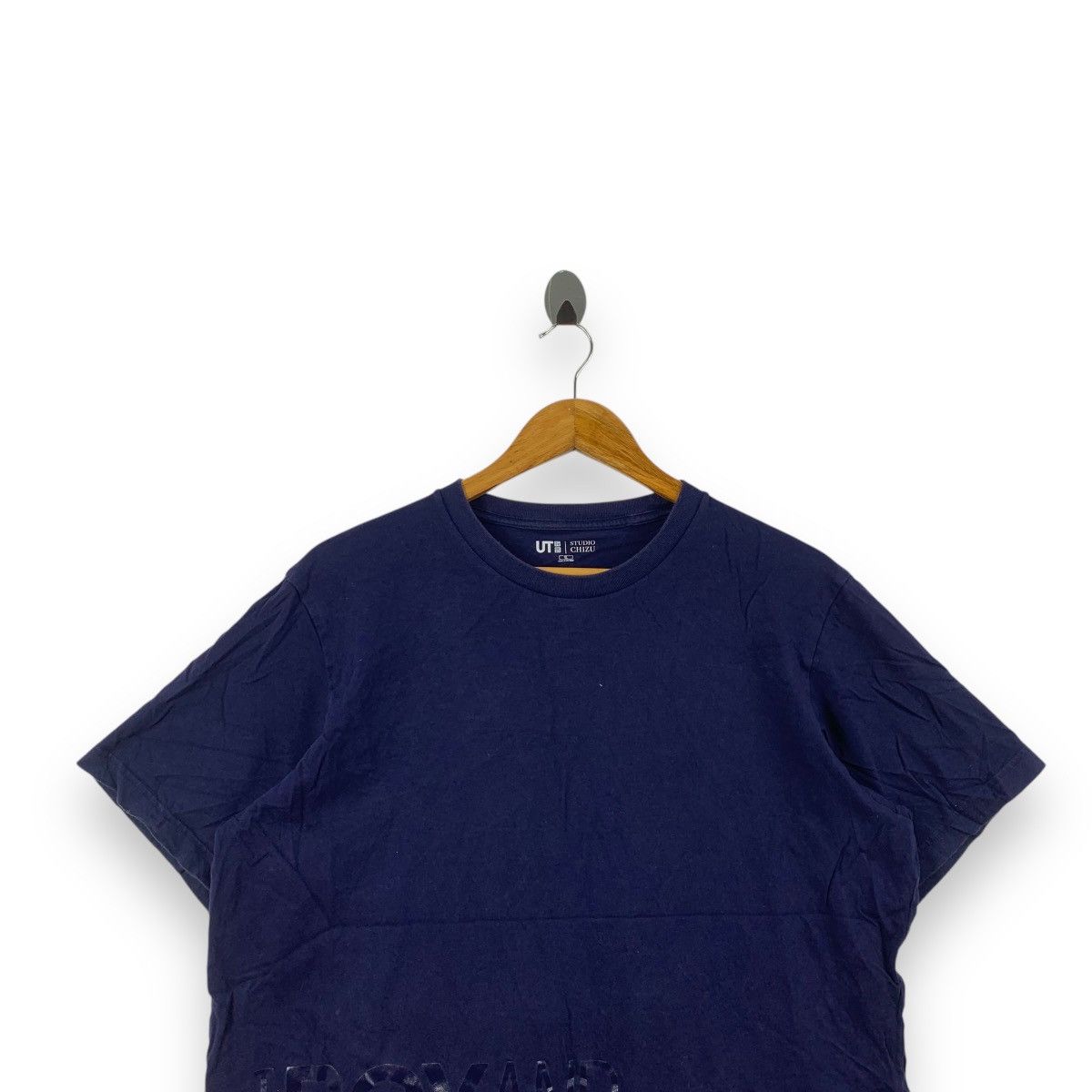 Uniqlo UNIQLO x STUDIO CHIZU The Boy & The Beast Anime Tee Shirt Size US XL / EU 56 / 4 - 4 Thumbnail