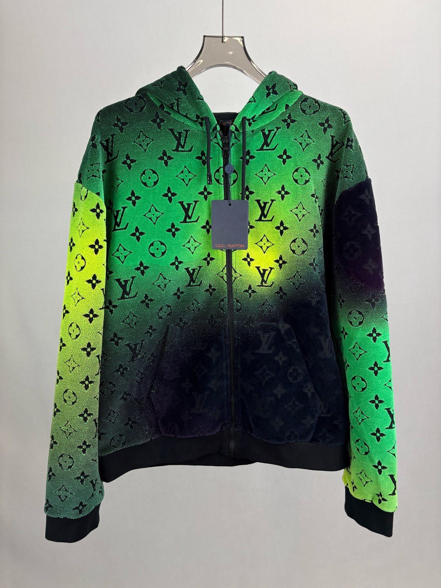 Louis Vuitton Louis Vuitton Flocked Gradient Monogram Jacket Size US XL / EU 56 / 4 - 1 Thumbnail