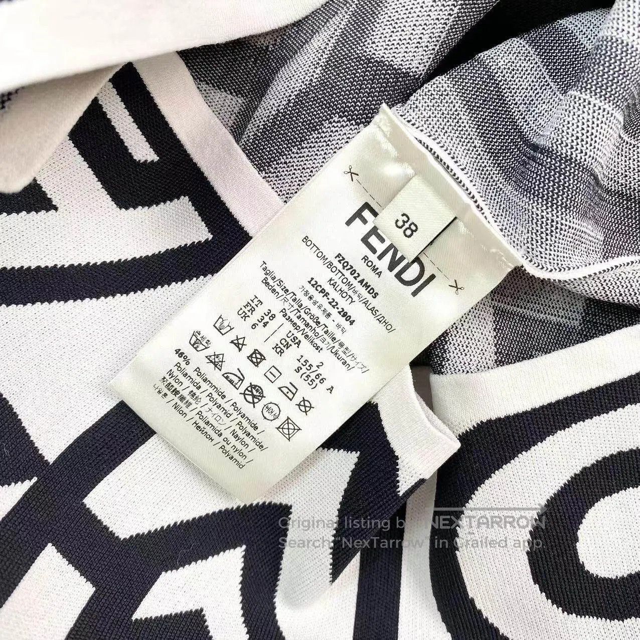 Fendi Fendi Skirt full of printed letters and logo| Size 27" / US 4 / IT 40 - 5 Thumbnail