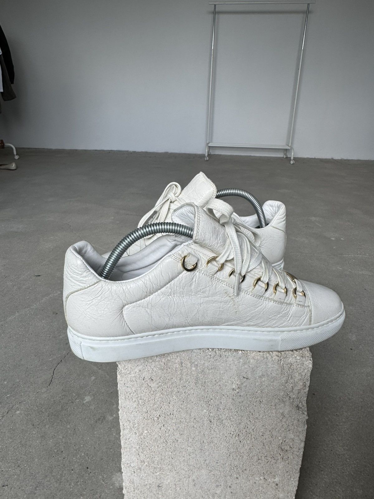 Balenciaga Balenciaga Arena Low Top Leather Sneakers Size US 7 / EU 40 - 11 Thumbnail