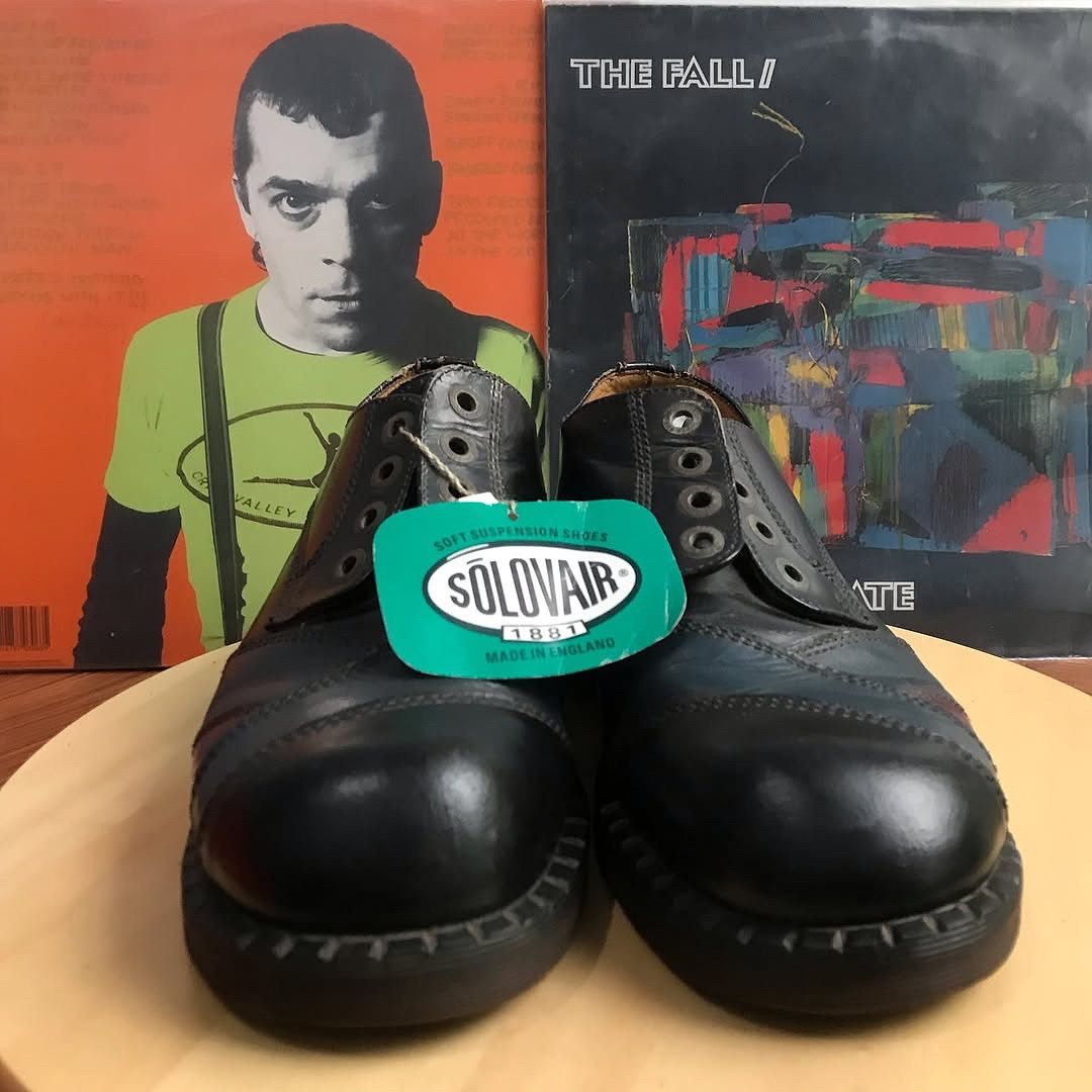 Dr. Martens Vintage Dr Martens Cross over boxtops 8420 Black Oxfords Size US 9 / EU 42 - 12 Thumbnail