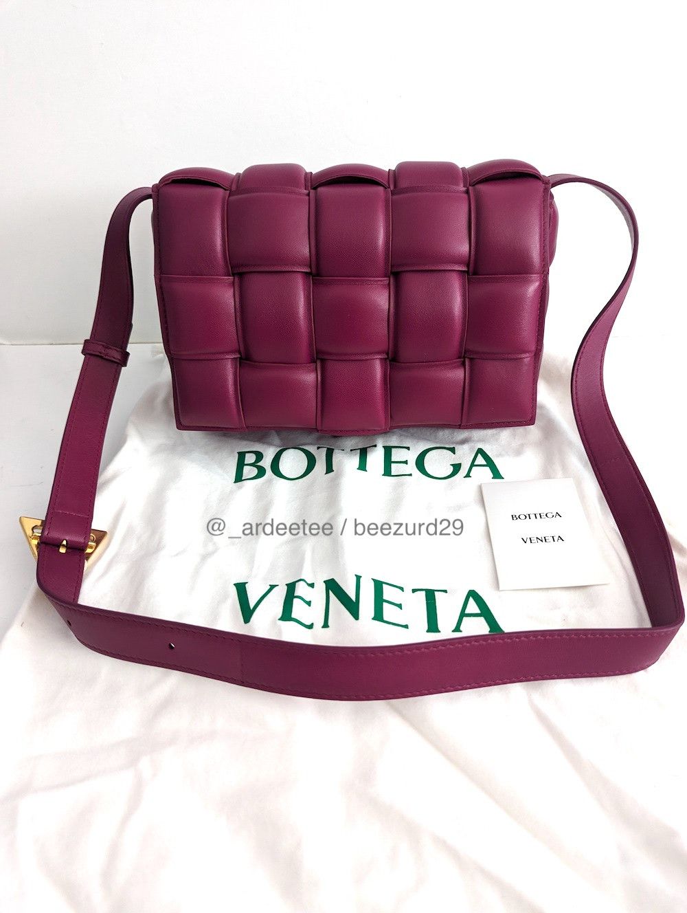 Bottega Veneta *NEW* PADDED LEATHER CASSETTE BAG CINNABAR $4,500 Size ONE SIZE - 1 Thumbnail