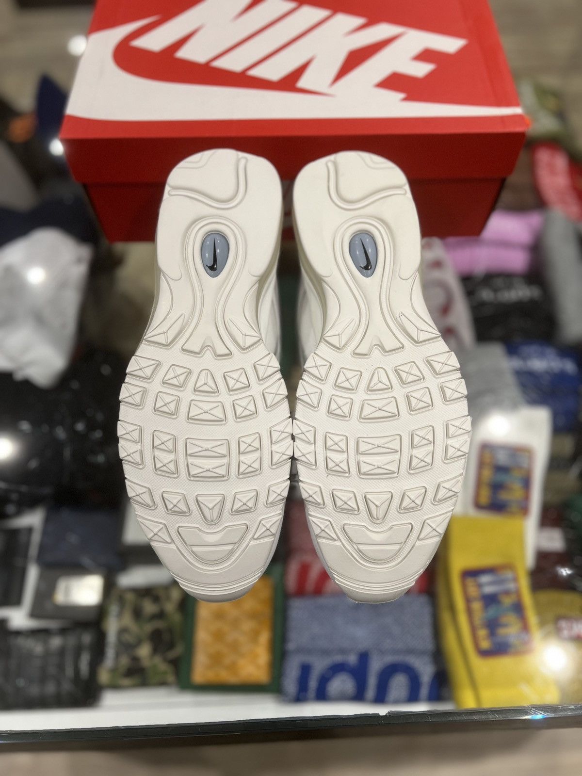 Nike Nike Air Max 97 Triple White Wolf grey Size: 13 Size US 13 / EU 46 - 6 Thumbnail
