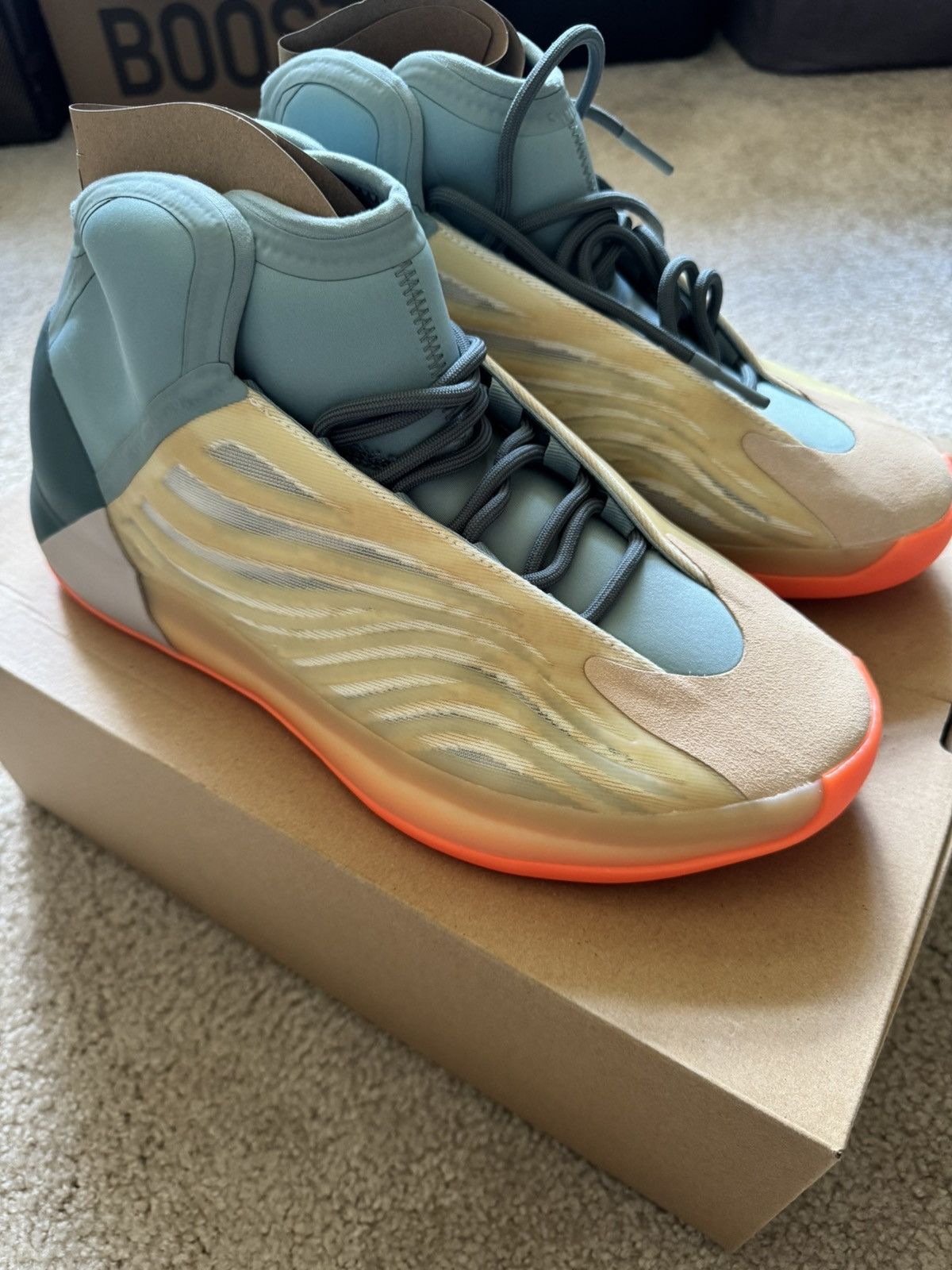 Adidas × Yeezy adidas Yeezy QNTM Hi-Res Coral Size US 13 / EU 46 - 3 Thumbnail