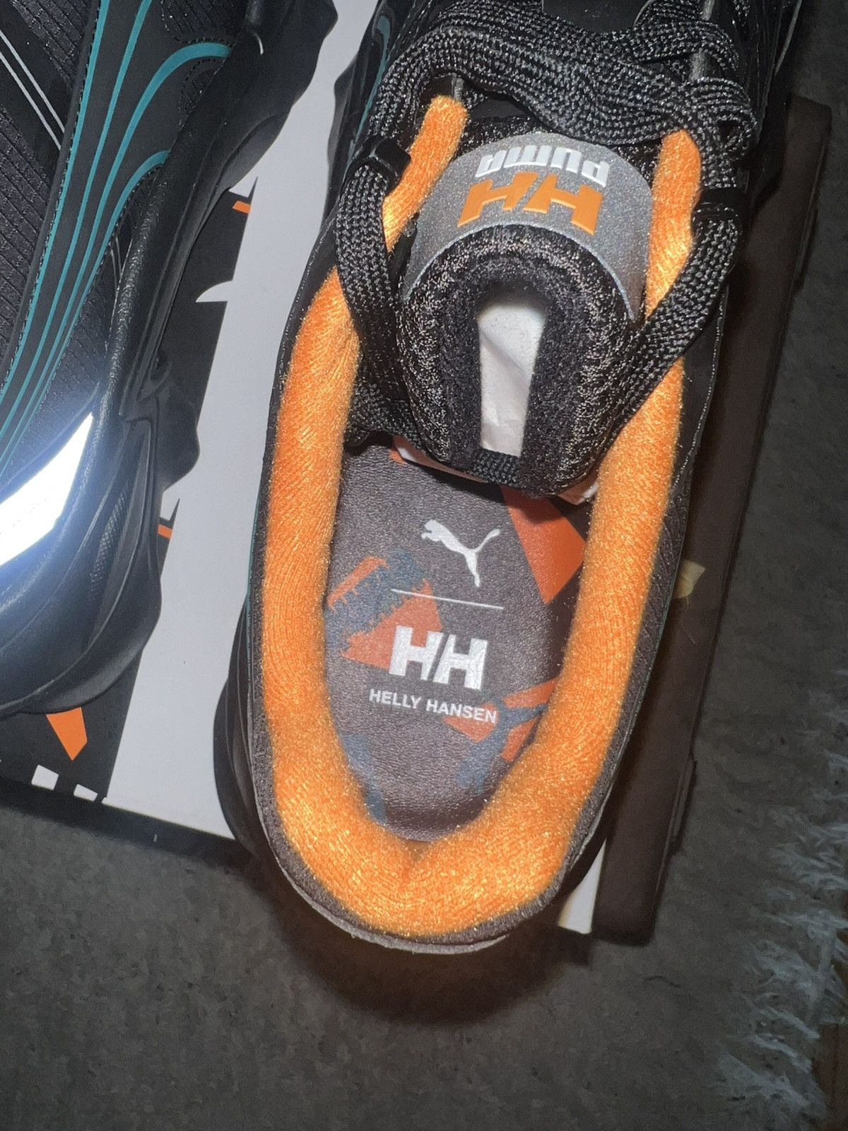 Helly Hansen Helly Hansen X Puma (NiteFox) Size US 11 / EU 44 - 15 Thumbnail