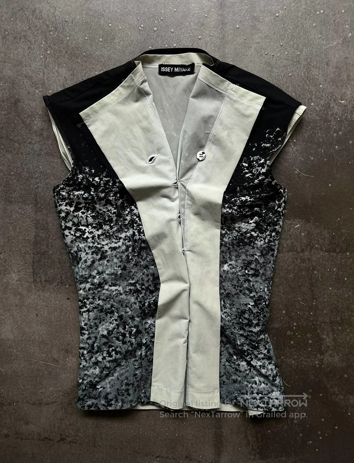 Pleats Please Issey Miyake Issey Miyake Pleats Please Sleeveless Top. Size M / US 6-8 / IT 42-44 - 2 Thumbnail