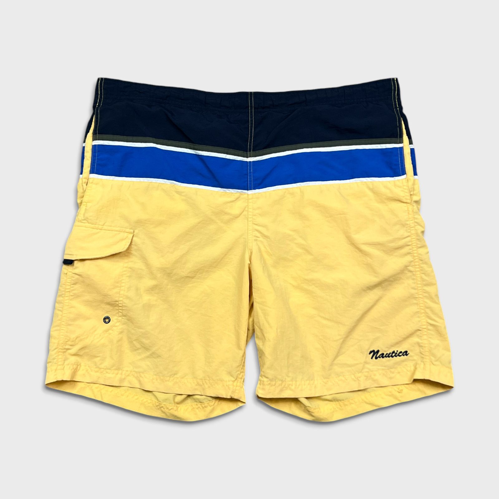 Nautica × Vintage Nautica Shorts Medium Spell Out Lined Classic Pocketed Cargo Size US 40 / EU 56 - 1 Thumbnail