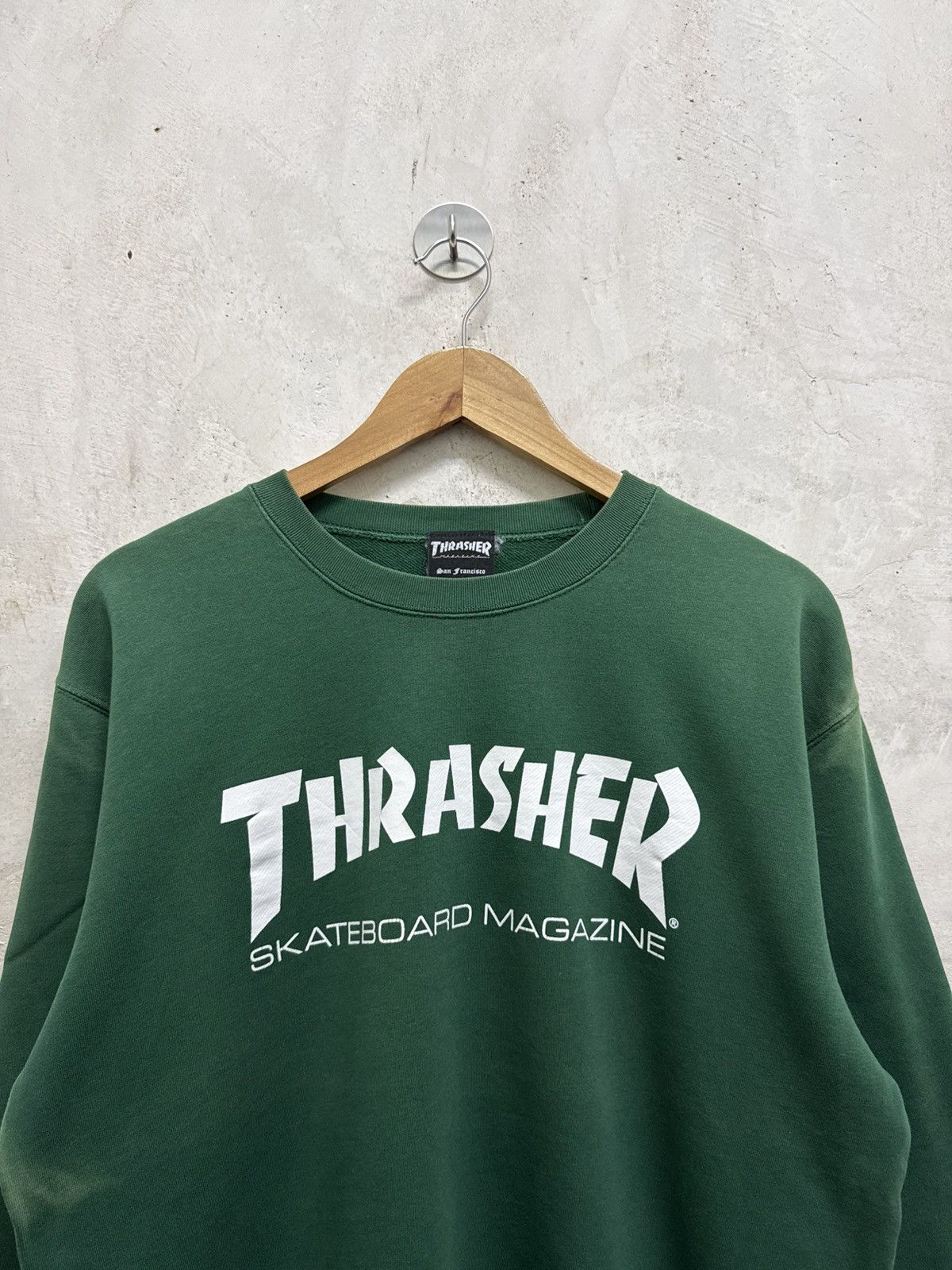 Thrasher 2000s Thrasher Magazine Faded Green Sweatshirt Size US M / EU 48-50 / 2 - 2 Thumbnail