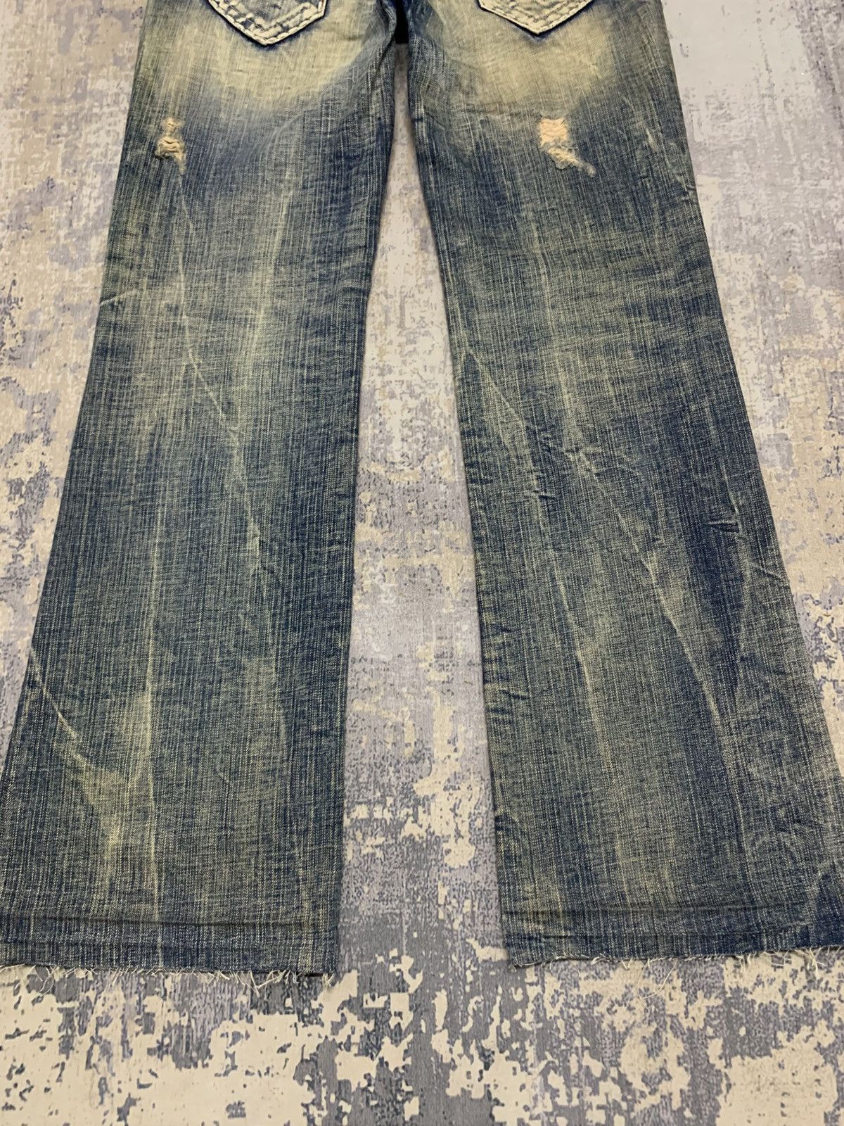 If Six Was Nine Vintage Red pepper Flared Distressed Jeans Size US 32 / EU 48 - 8 Thumbnail