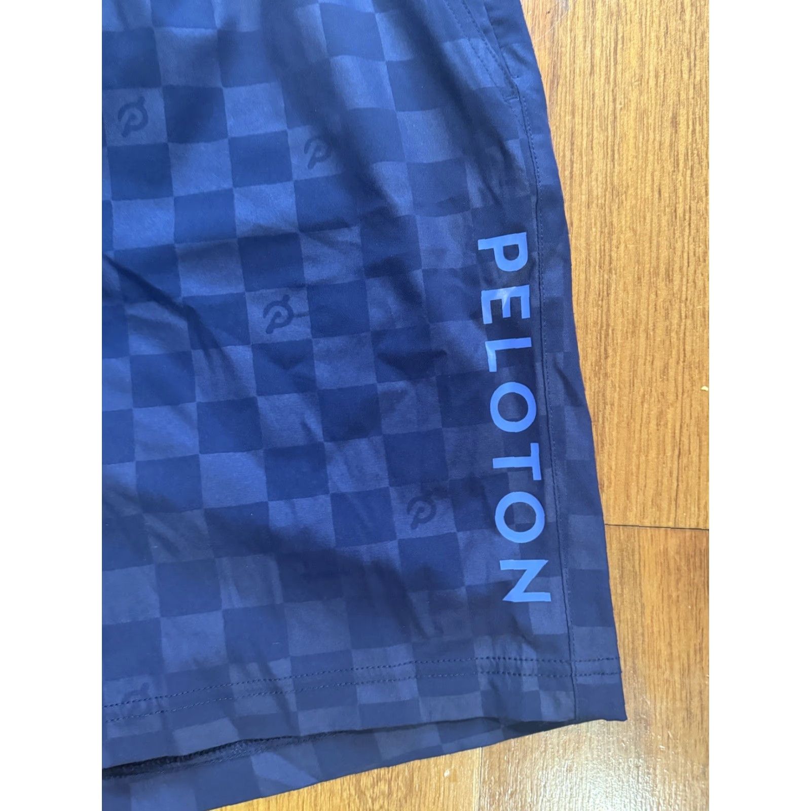 Rhone Rhone Peloton Shorts Mens S Navy Checkered Print Unlined Gym Training Breathable Moisture Wicking Pockets Elastic Waist Athletic Inseam 9" Size US 29 - 3 Thumbnail