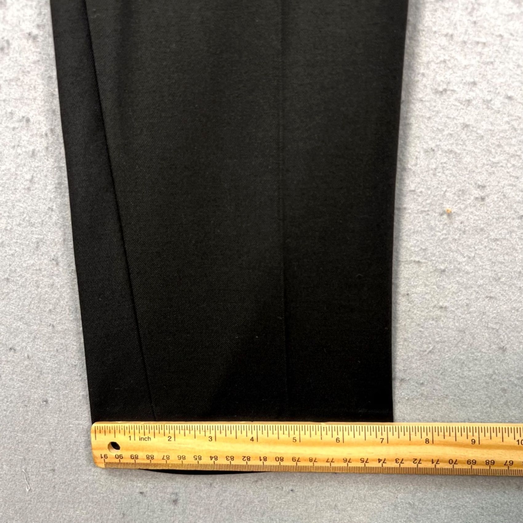 Uniqlo Uniqlo Mens Dress Pants Slim Fit Black 34 in Inseam 28 in Stretch Flat Front Tapered Casual All Season Regular Size L Mens Pants Black Slim Stretch Size US 33 - 7 Thumbnail