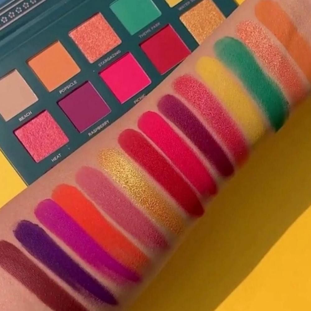 Designer Ace Beaute Nostalgia Palette Size ONE SIZE - 1 Thumbnail