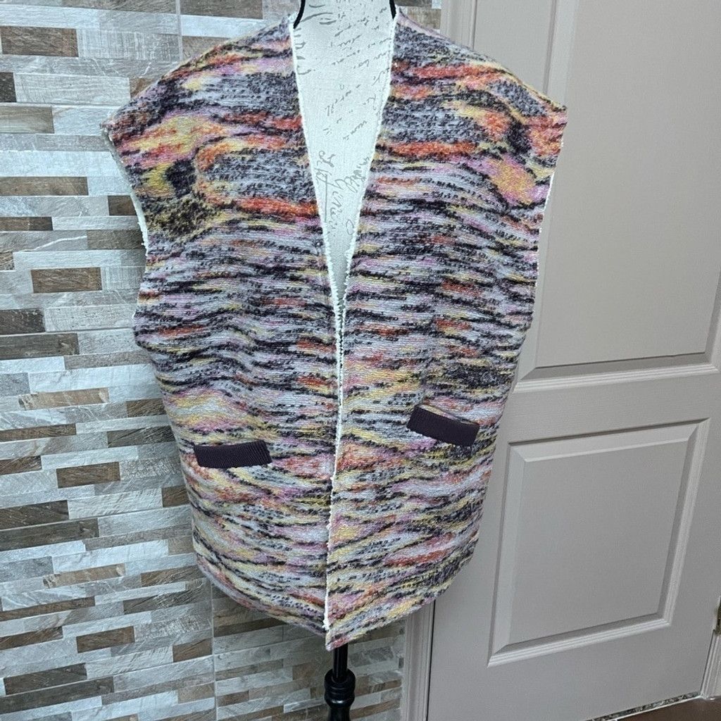 Free People Free PEOPLE Layer Up Vest Wool and Sherpa Reversible XS Size XXS / US 00 / IT 34 - 6 Thumbnail