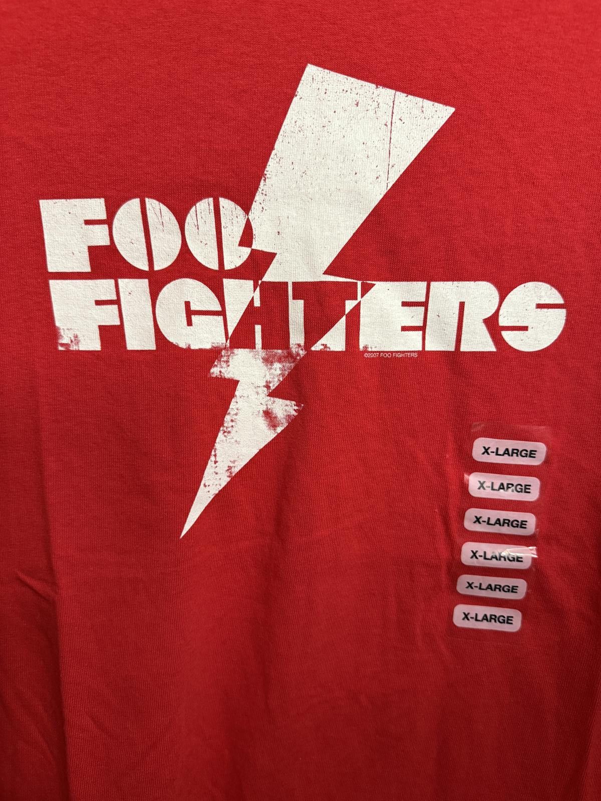Anvil Foo Fighters Red Lightning Bolt T-shirt - 2007 Never Worn XL Size US XL / EU 56 / 4 - 3 Thumbnail