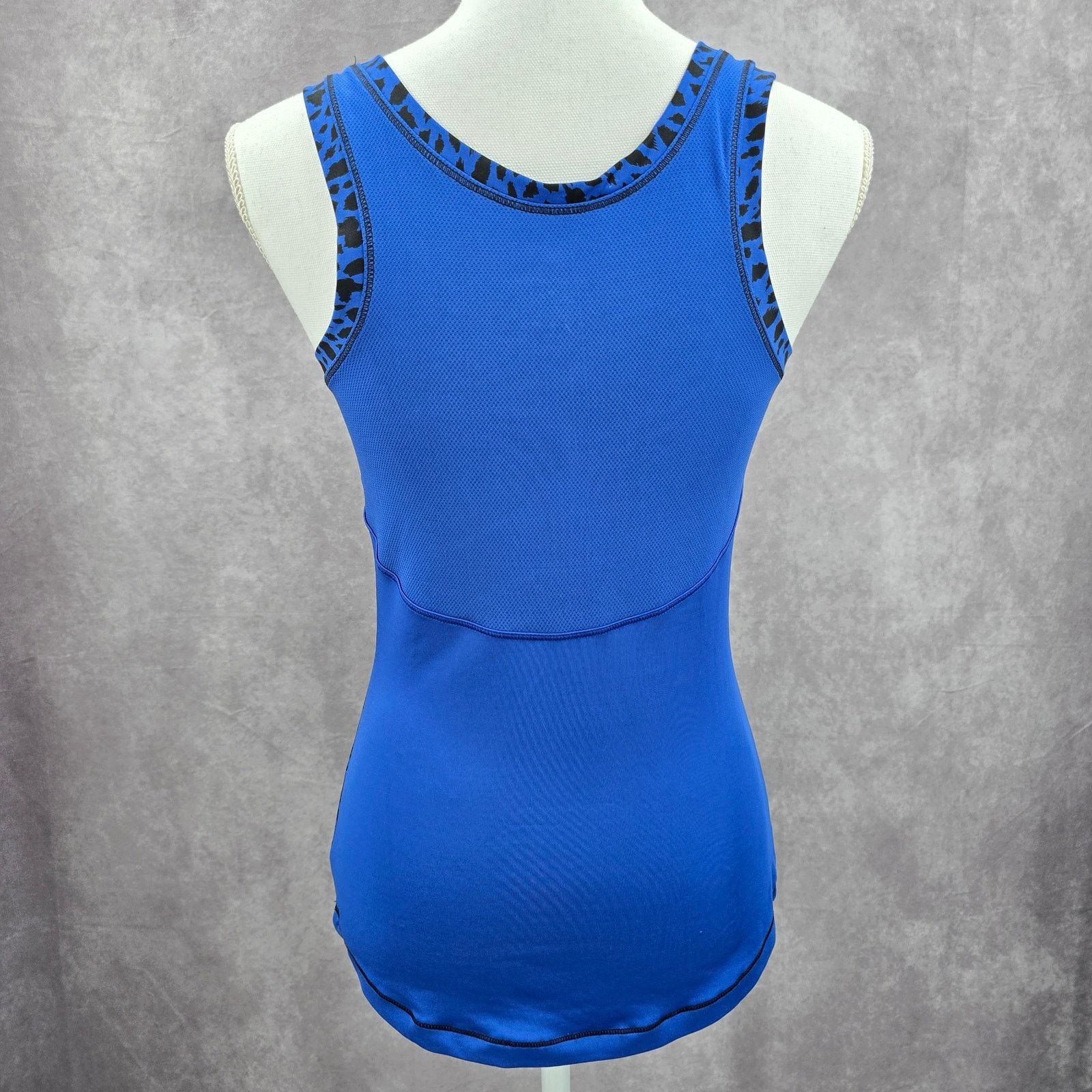 Other Standing Tree Blue Animal Print Streetwear Tank Top Small Size S / US 4 / IT 40 - 2 Thumbnail