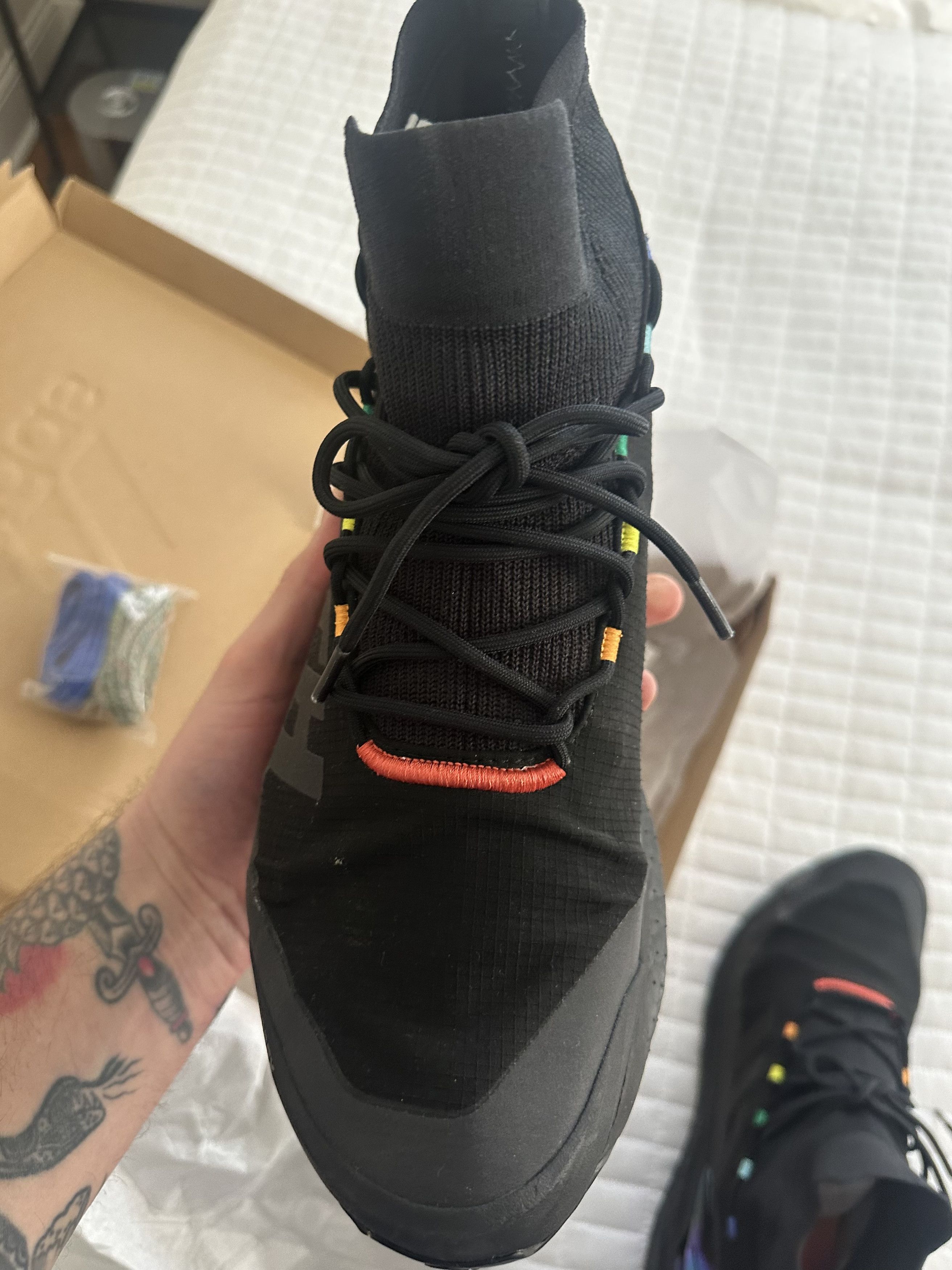 Adidas × Kith adidas Terrex Free Hiker Gore-Tex Kith Black / Iridescent Size US 11.5 / EU 44-45 - 10 Thumbnail