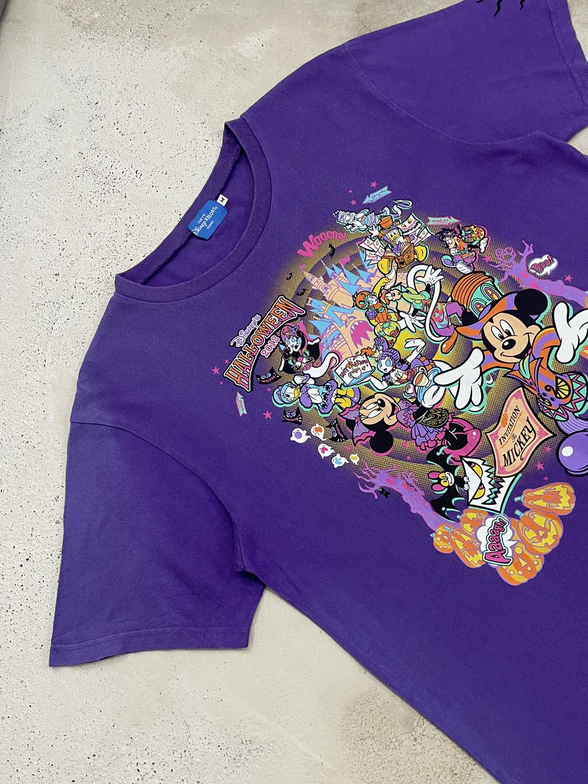 Japanese Brand Tokyo Disney Resort 2018 Halloween Edition Faded Size US M / EU 48-50 / 2 - 3 Thumbnail