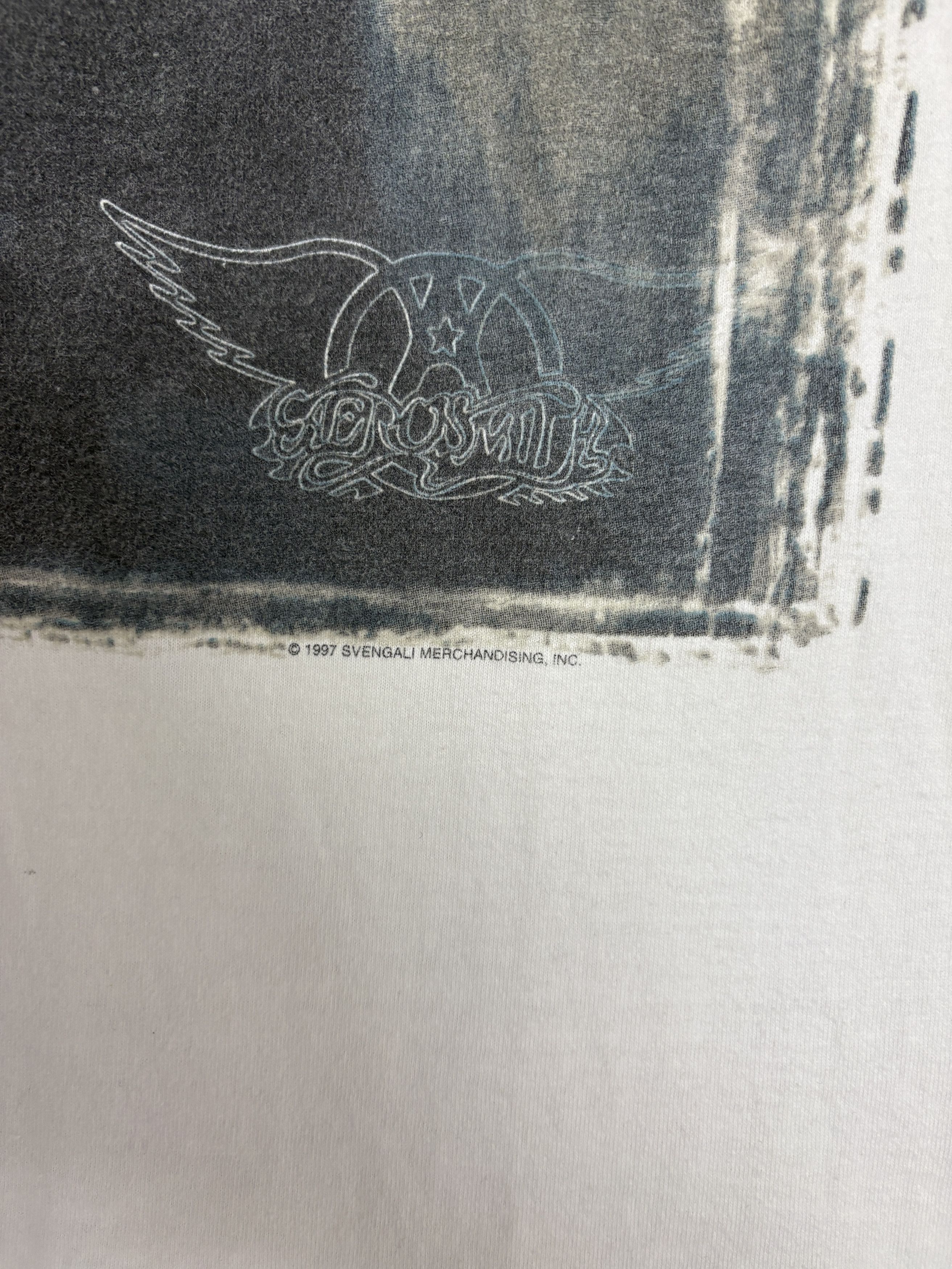 Vintage Aerosmith Nine Lives World Tour 1997 Vintage T-Shirt Tee Size US XL / EU 56 / 4 - 2 Thumbnail
