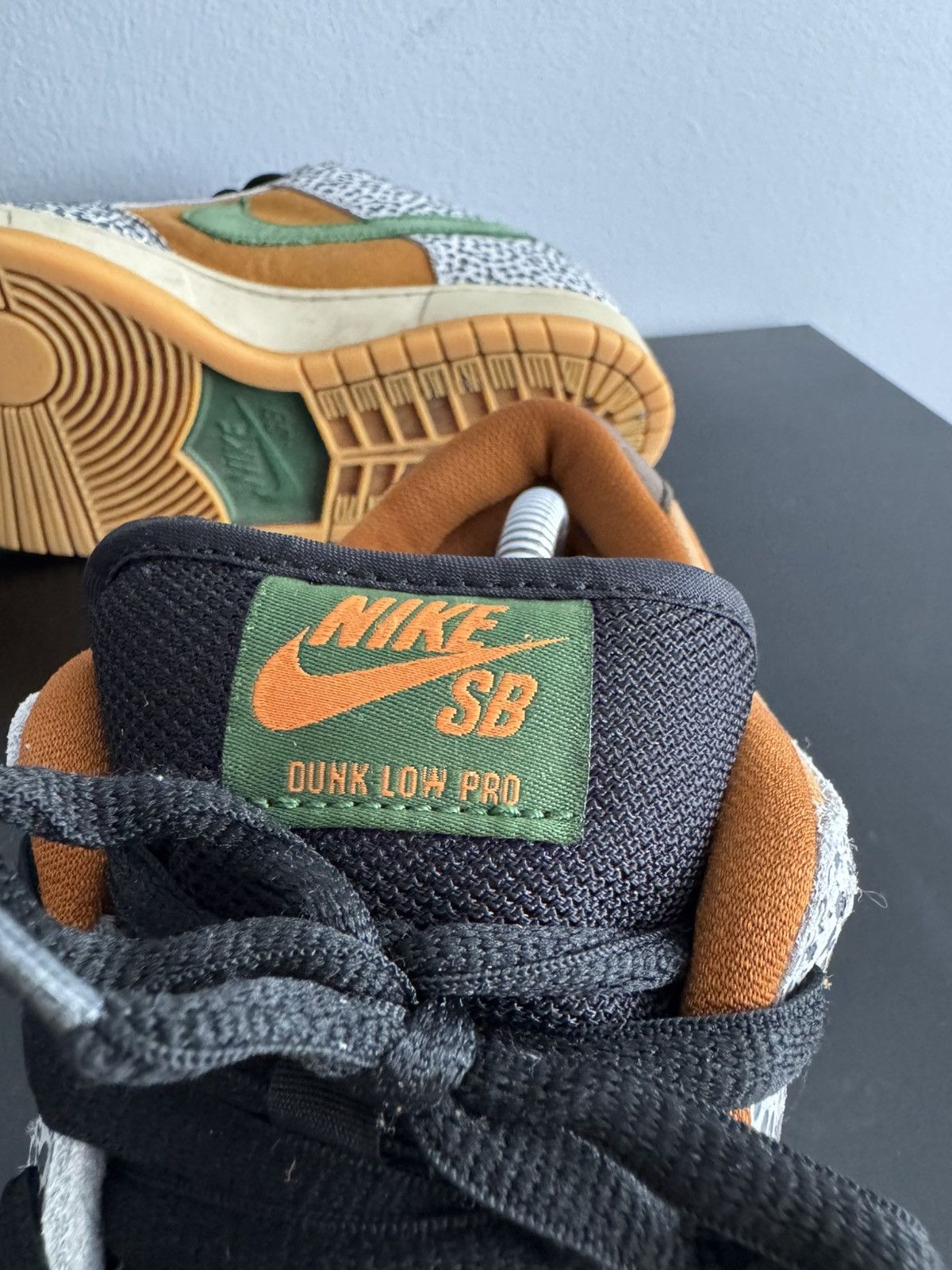 Nike Nike Sb Dunk Low Pro Safari Size 9.5 Atmos Air Max Elephant Size US 9.5 / EU 42-43 - 6 Thumbnail