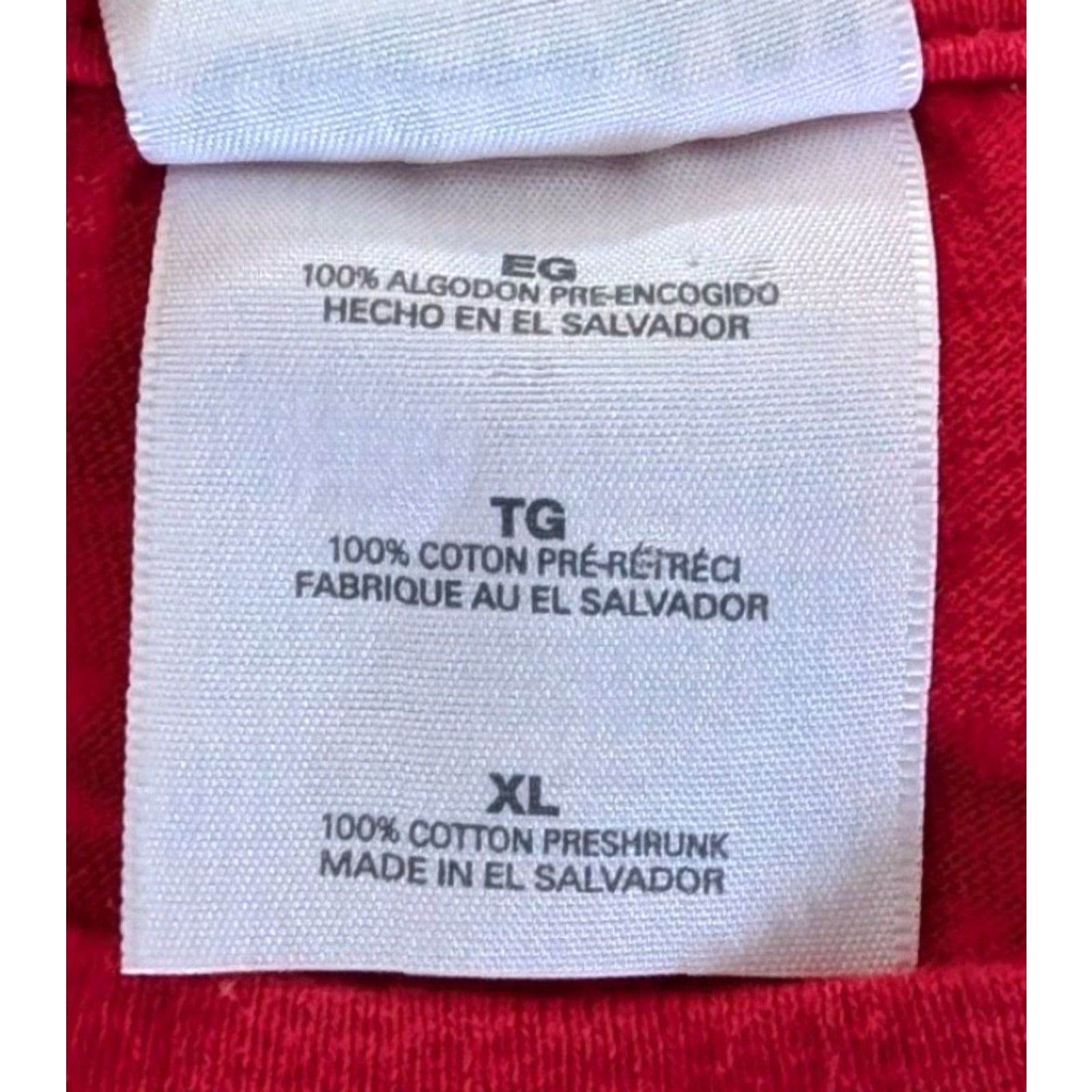 Gildan VINTAGE 1998 Mark McGwire 61 Home Runs Smashing The Record Tee Shirt Red XL Gildan Heavy Cotton Baseball MLB Cardinals Shirt Mens Size US XL / EU 56 / 4 - 6 Thumbnail