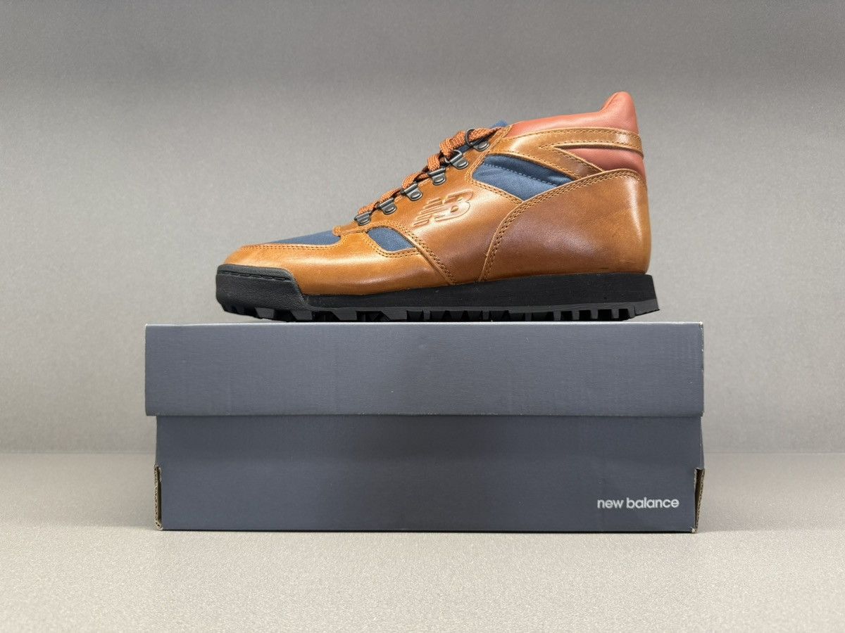 New Balance New Balance Rainier Glazed Ginger Size US 8.5 / EU 41-42 - 2 Thumbnail