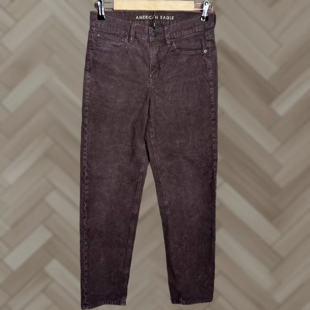 American Eagle Outfitters American Eagle 90s Straight Jean Corduroy Stretch Brown Womens 4 Short Size 27" / US 4 / IT 40 - 1 Thumbnail