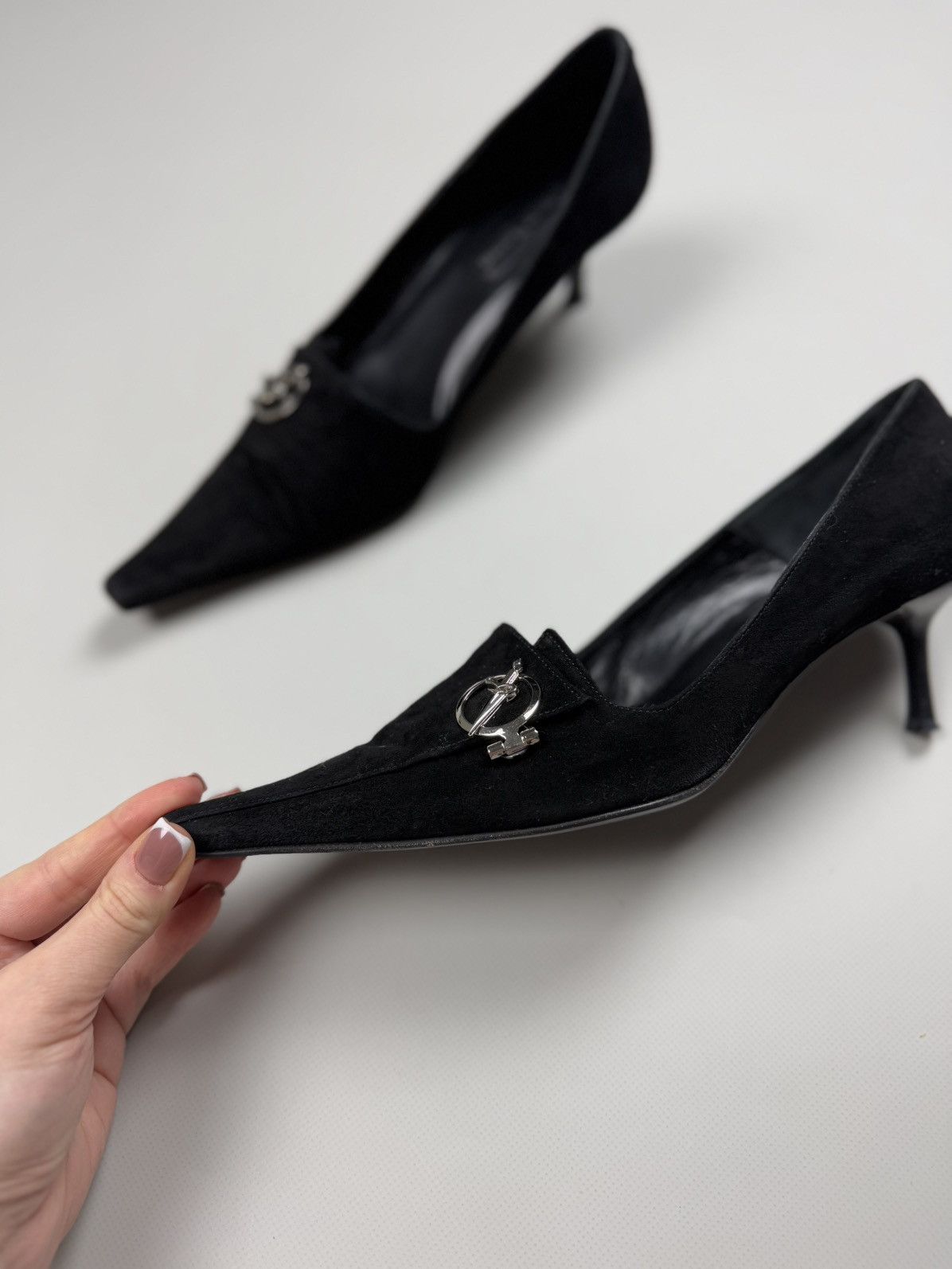 Paciotti Cesare Paciotti Dagger Suede Ladies Heels Size 39 / US 8 Size US 8 / IT 38 - 15 Thumbnail