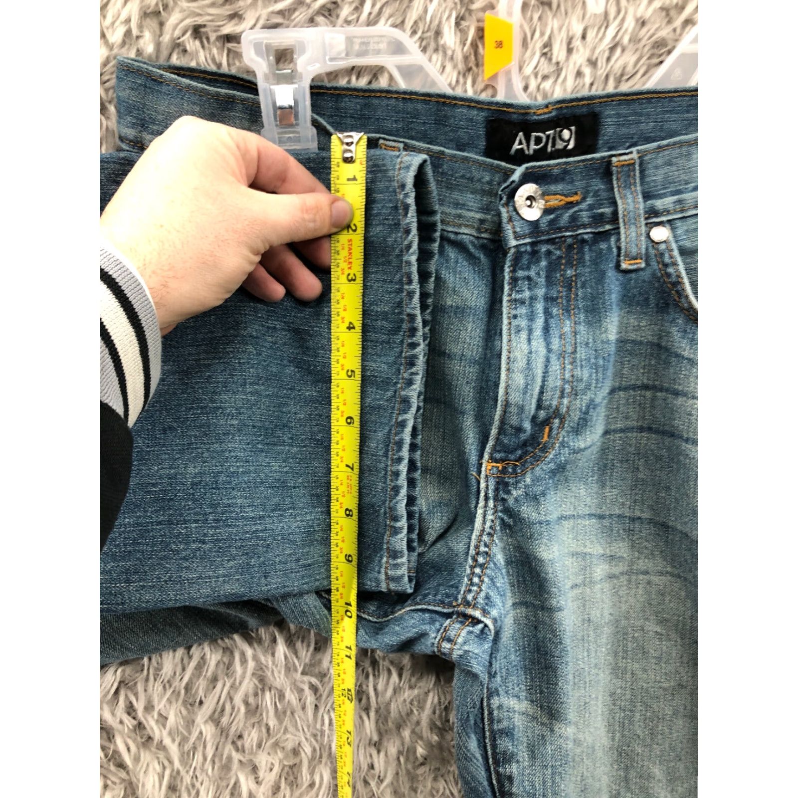 Apt. 9 Apt.9 Jeans Dark Wash Blue Denim 32x32 Mens Relaxed Straight Leg 5-Pocket Baggy Mid Rise Denim Jeans Mens Size US 32 / EU 48 - 4 Thumbnail