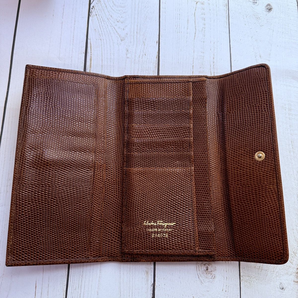Salvatore Ferragamo Vintage Vara Bow Continental Leather Wallet Size ONE SIZE - 4 Thumbnail